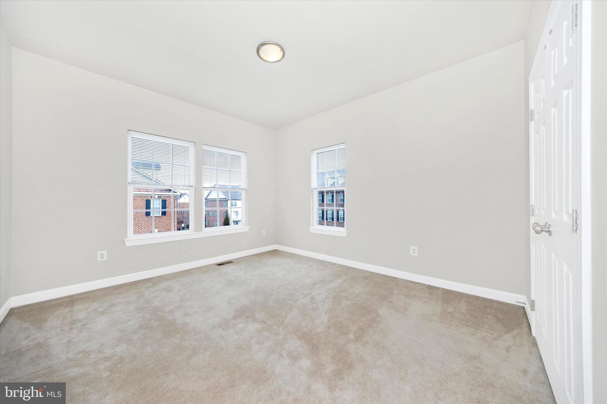 VILLAGES OF URBANA - Residential