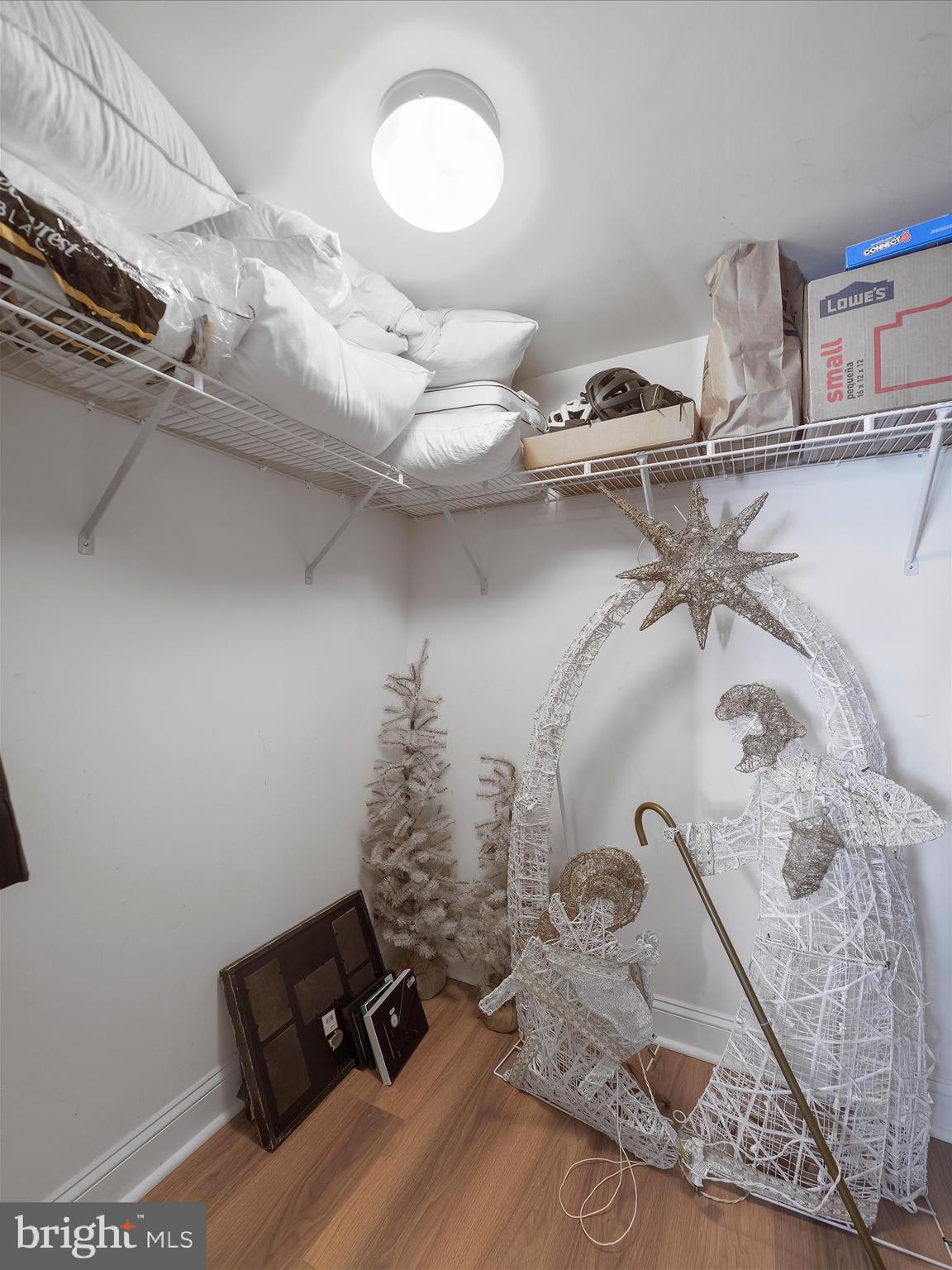 DEERFIELD VILLAGE - Residential