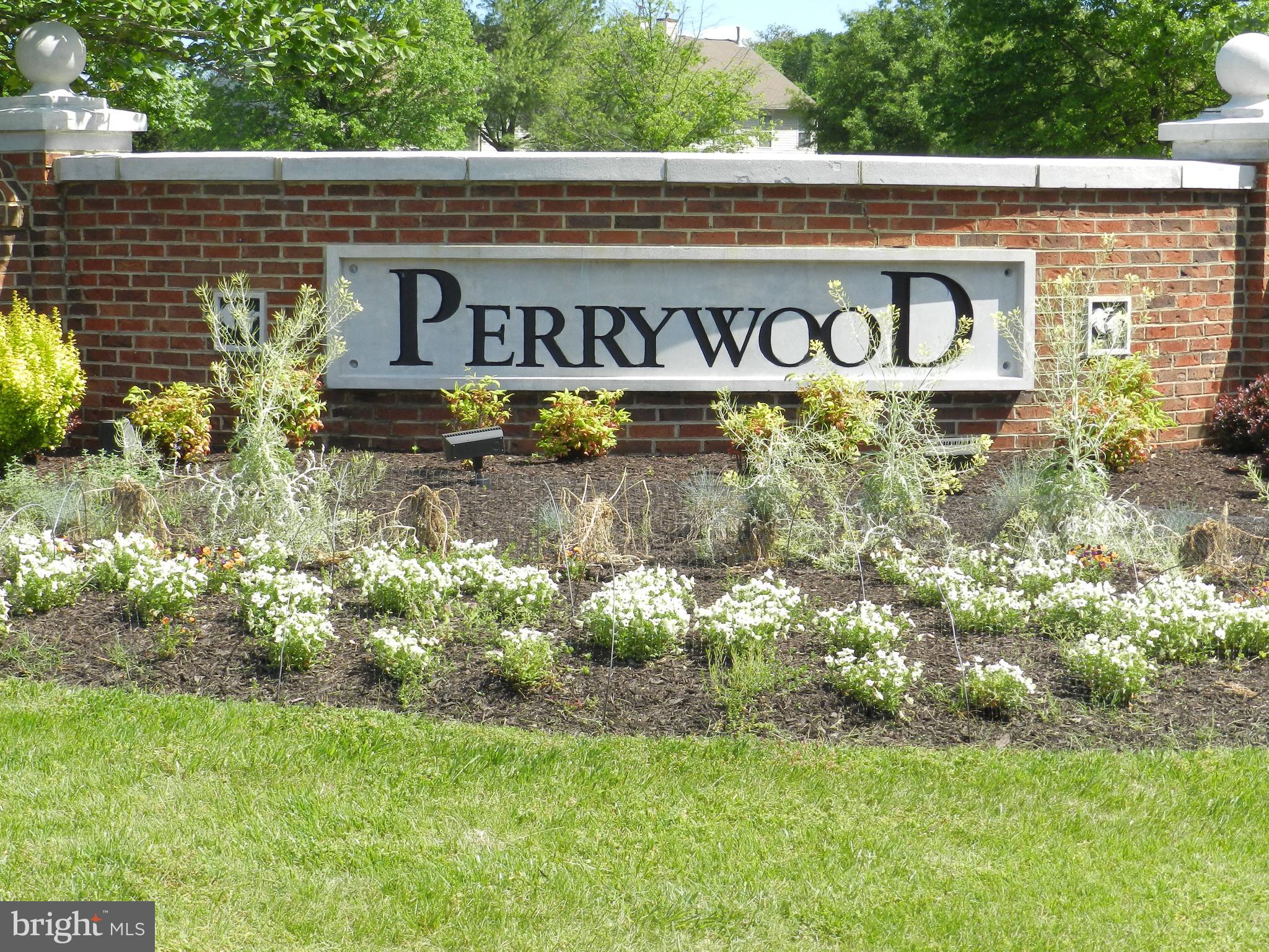 PERRYWOOD - Residential