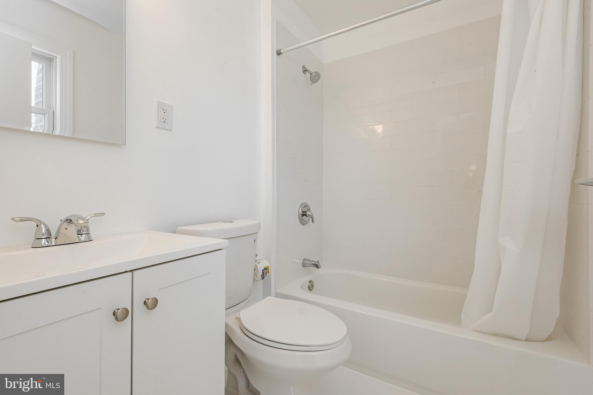 RIVA FARMS - Residential