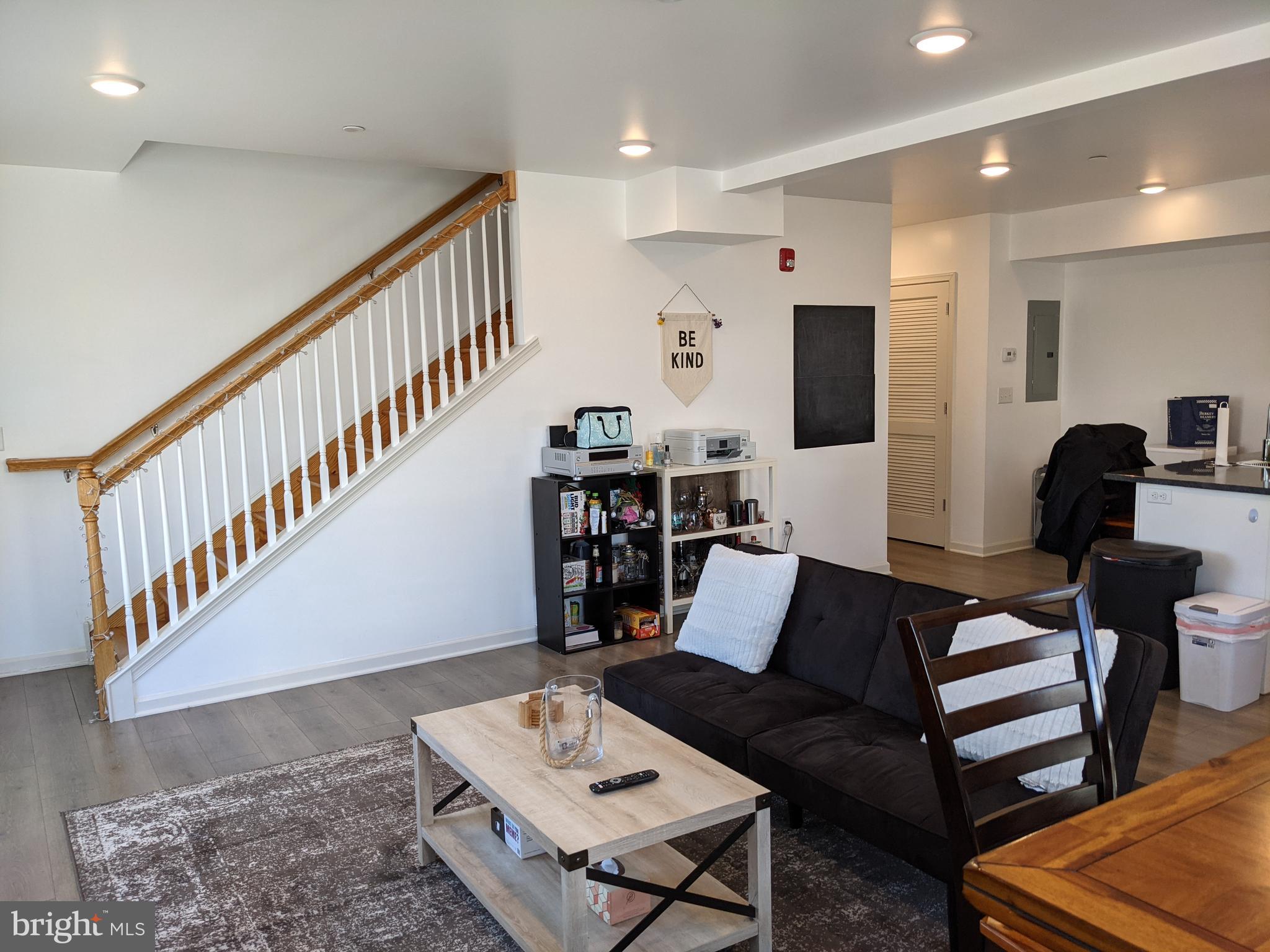 ROXBOROUGH - Residential Lease