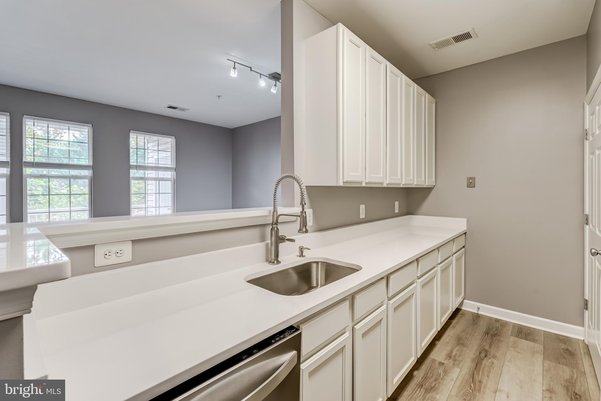 SUMMERFIELD - Residential Lease