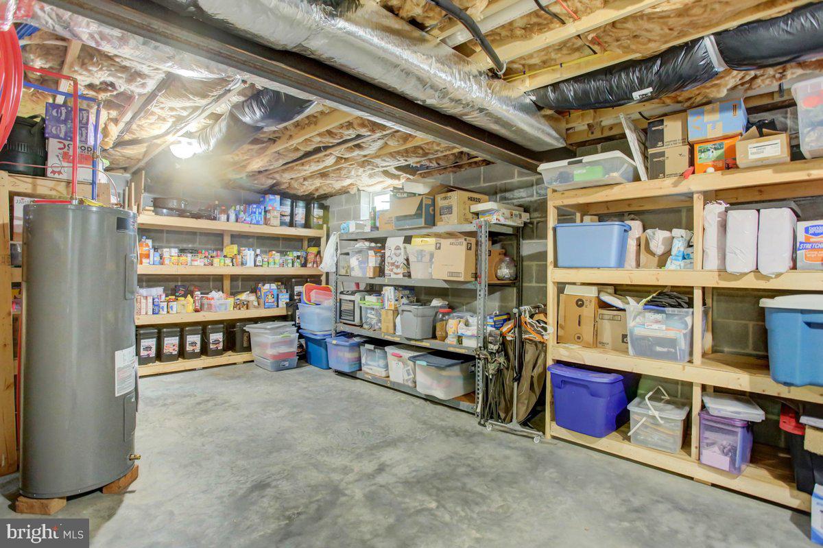 MEADOWCREEK DRIVE - Residential