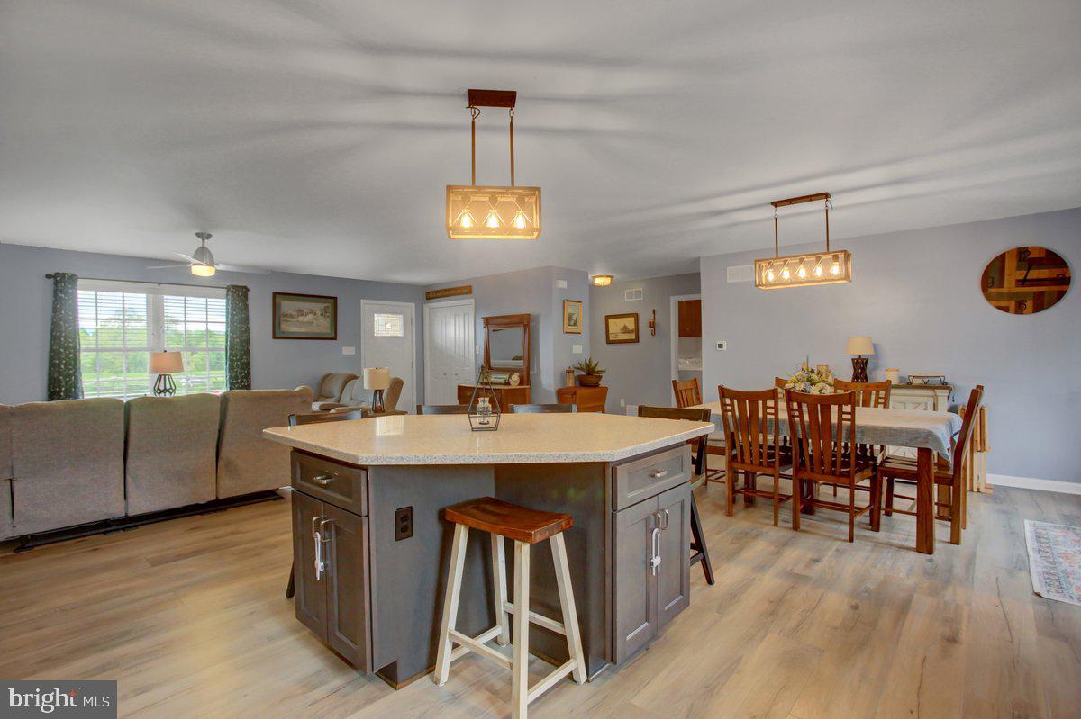 MEADOWCREEK DRIVE - Residential