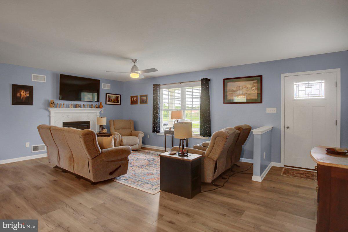 MEADOWCREEK DRIVE - Residential