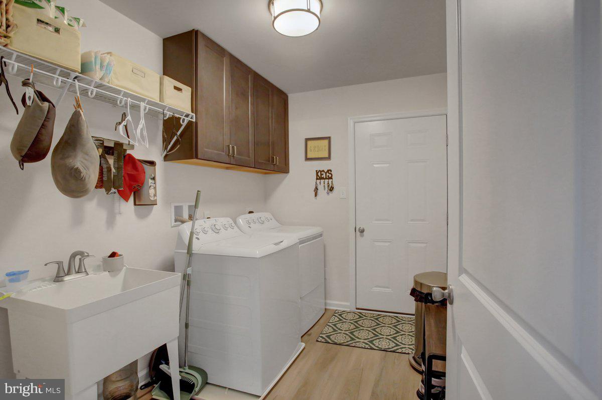 MEADOWCREEK DRIVE - Residential