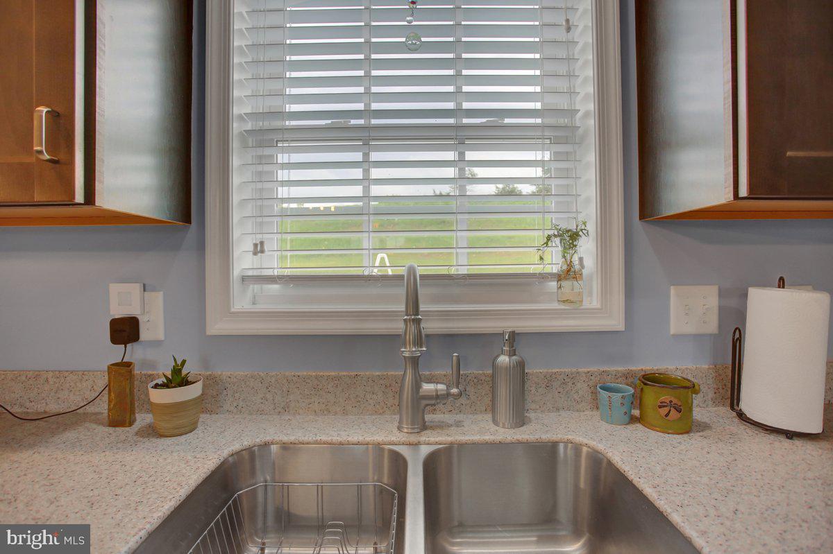 MEADOWCREEK DRIVE - Residential