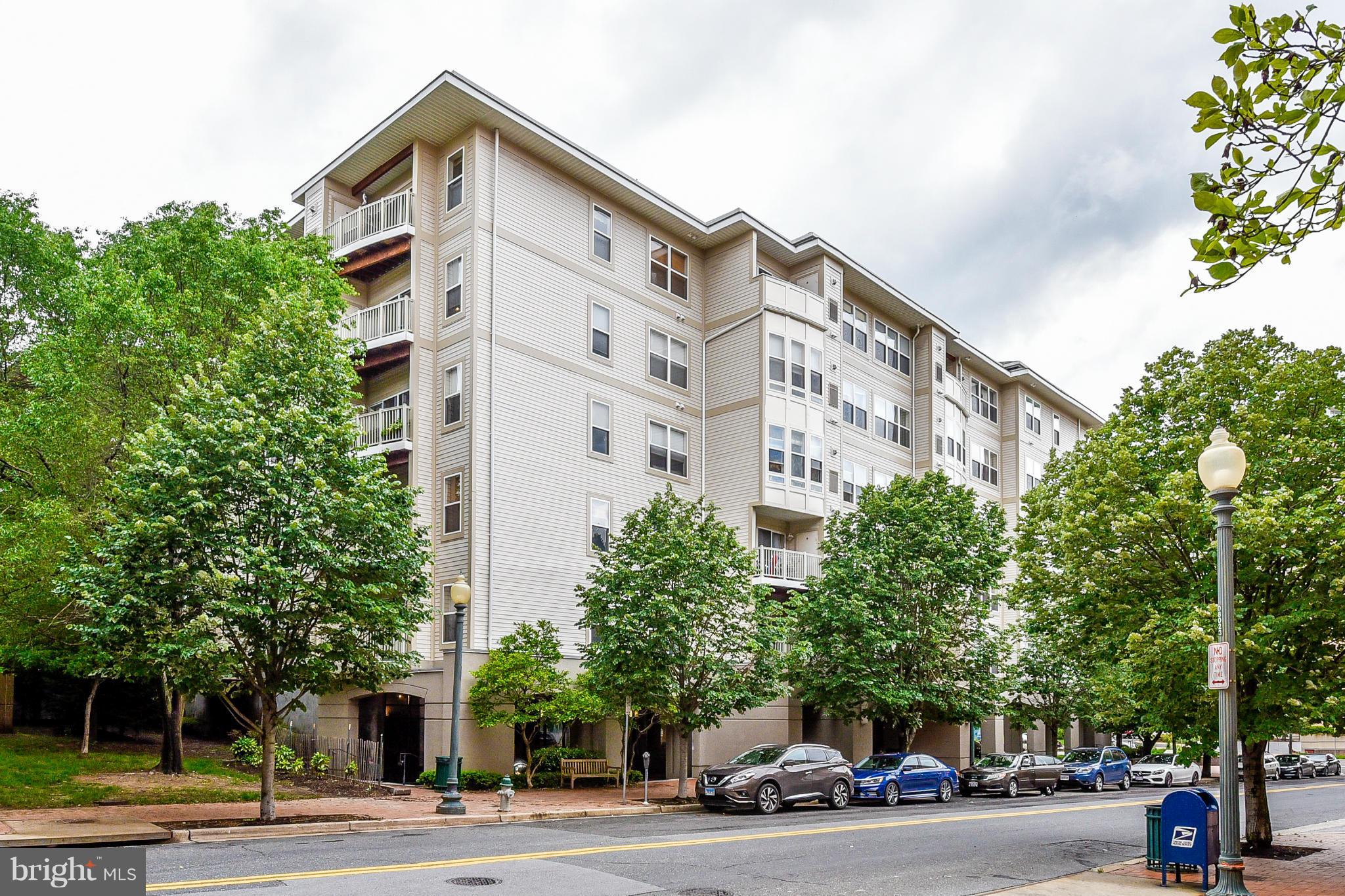8045 AT SILVER SPRING METRO - Residential