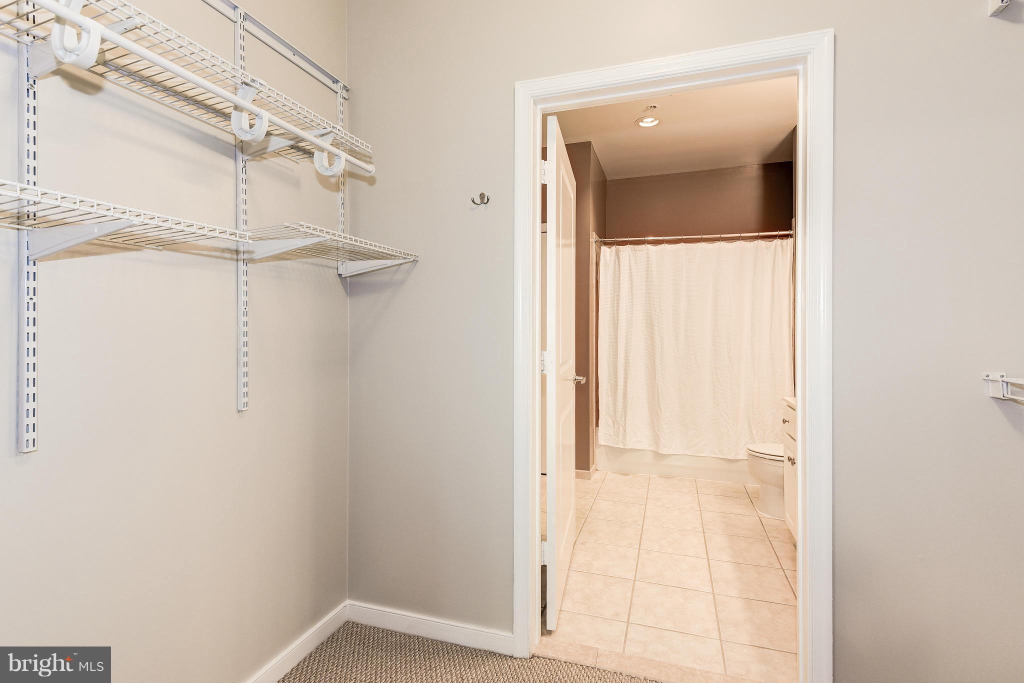 8045 AT SILVER SPRING METRO - Residential