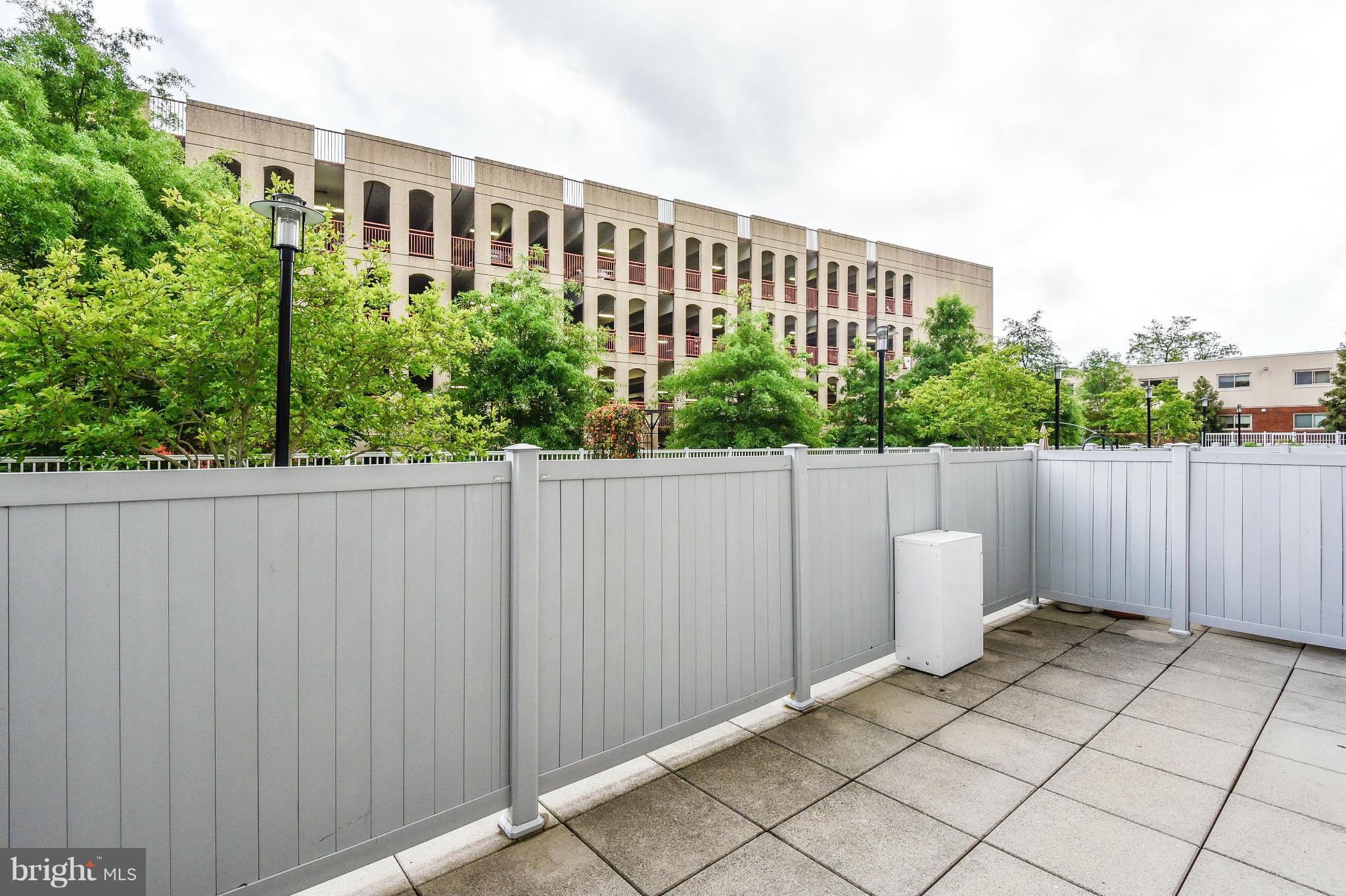 8045 AT SILVER SPRING METRO - Residential
