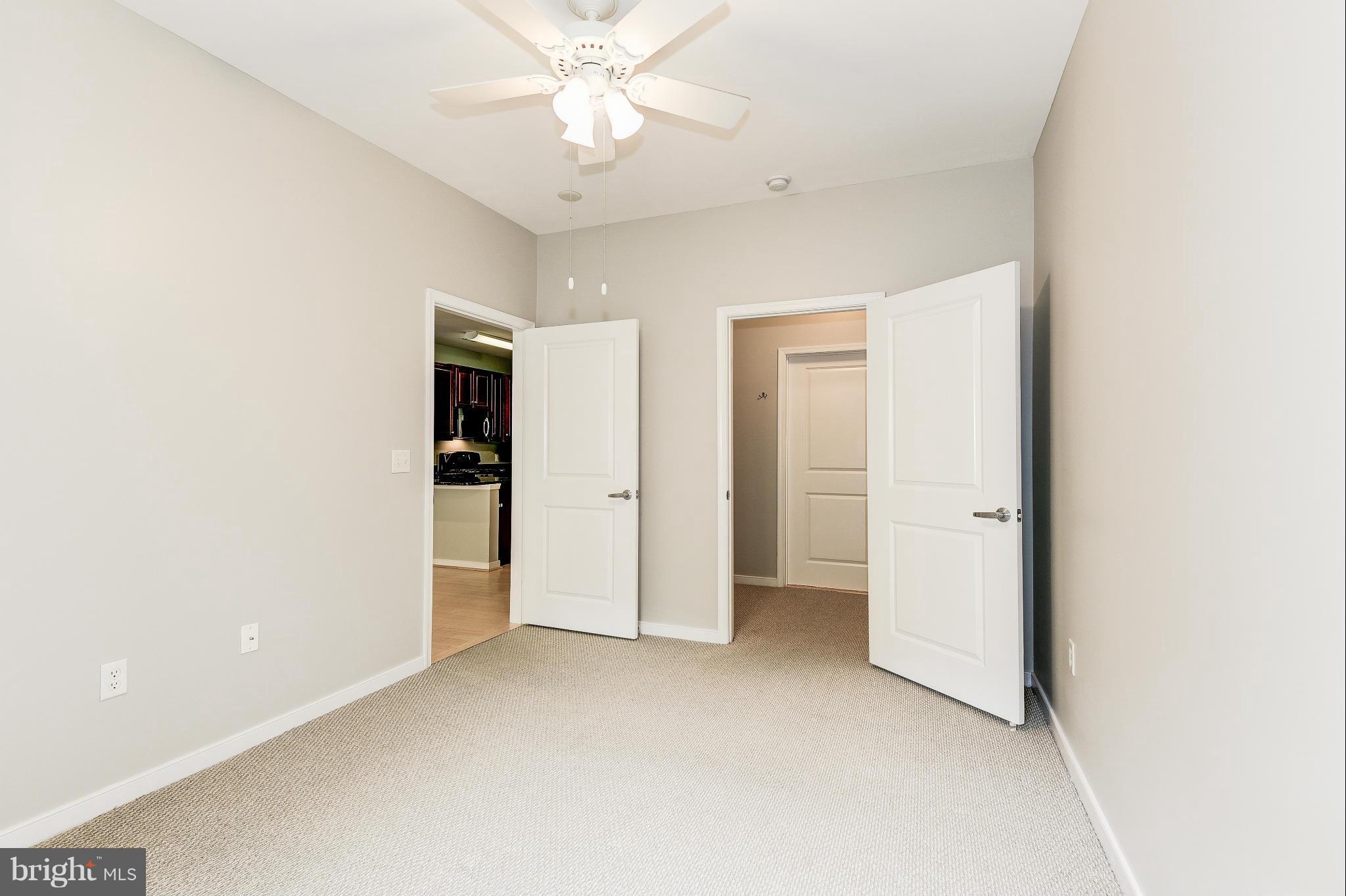 8045 AT SILVER SPRING METRO - Residential