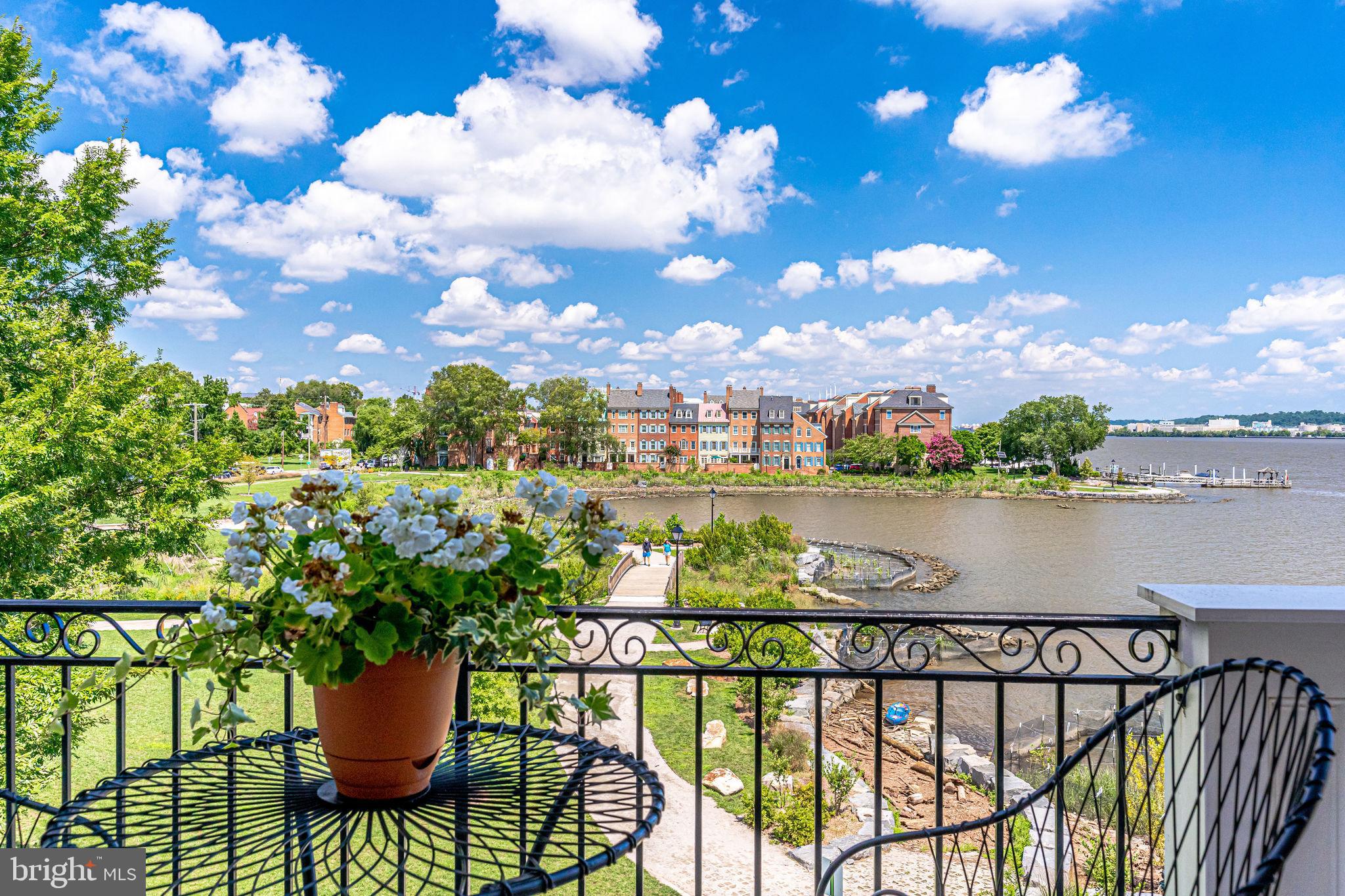 FORDS LANDING - Residential