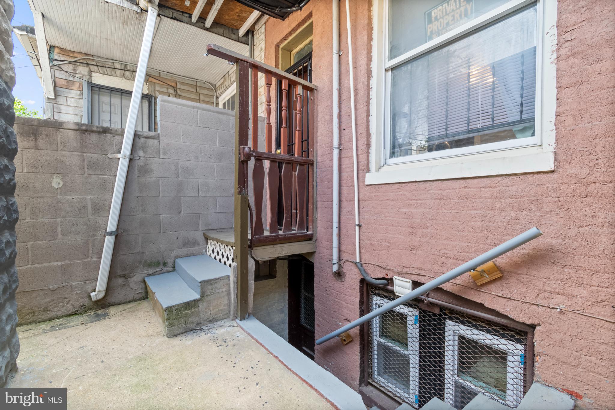 MADISON EASTEND - Residential Lease