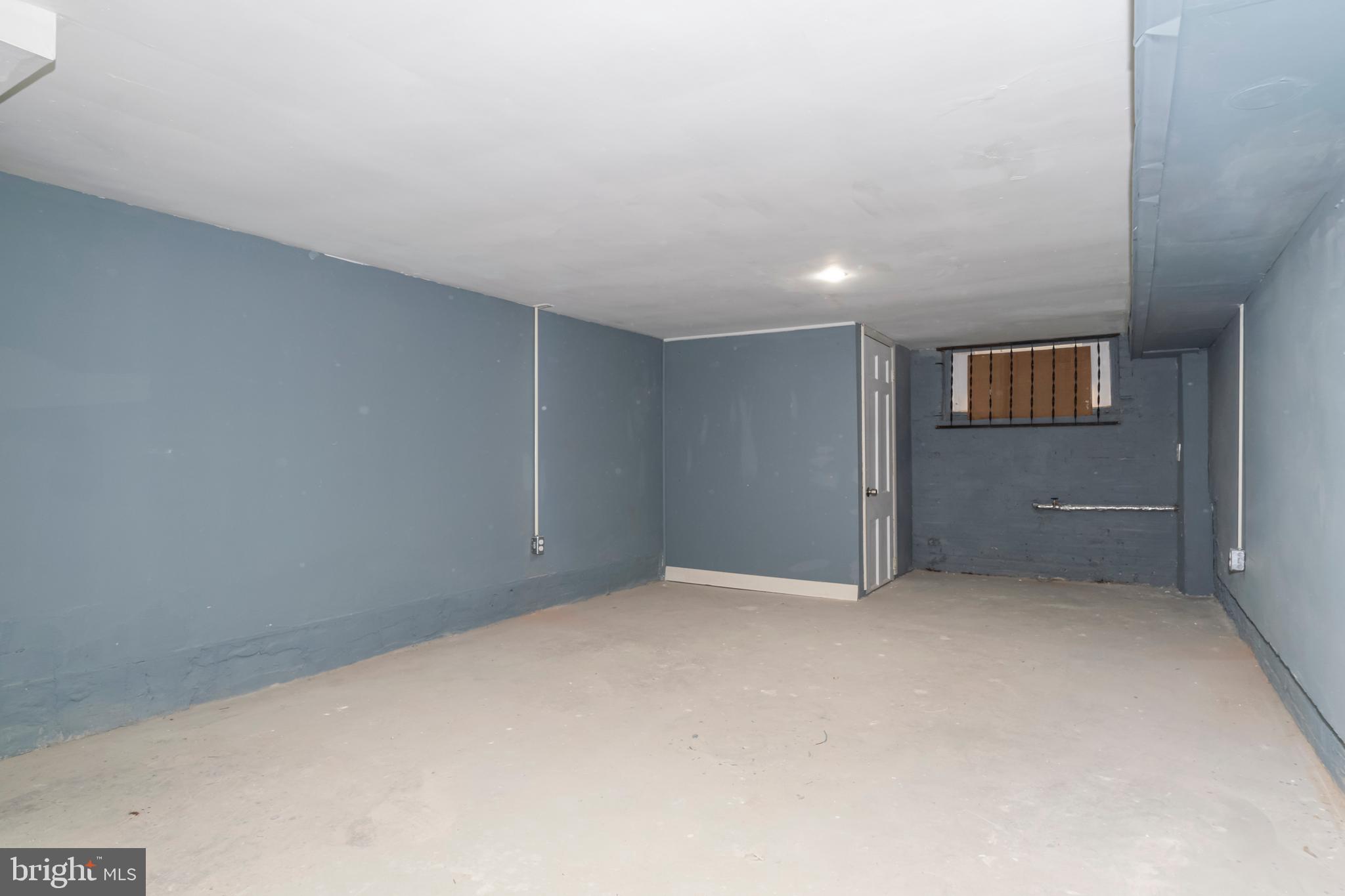 MADISON EASTEND - Residential Lease