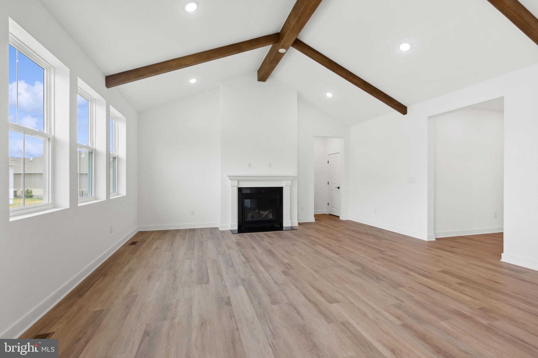 125 BUXTON CIRCLE