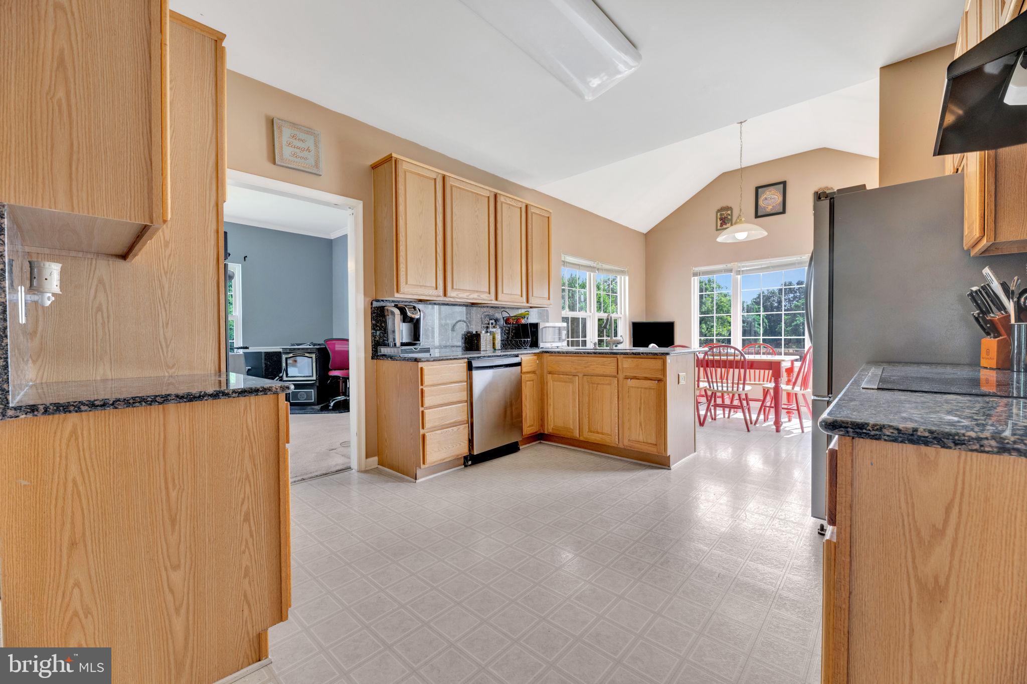 CROSS POINT - Residential