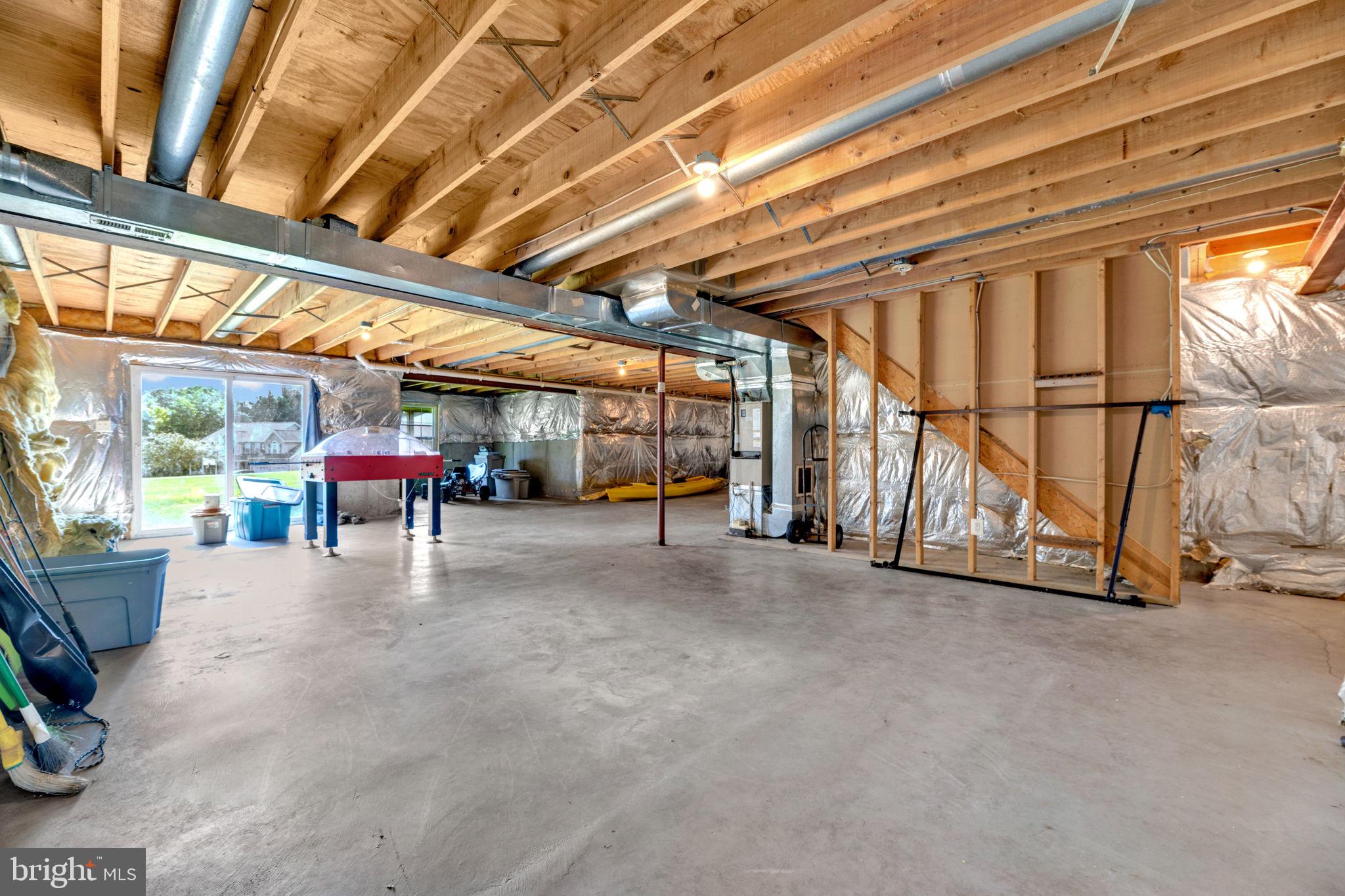 CROSS POINT - Residential