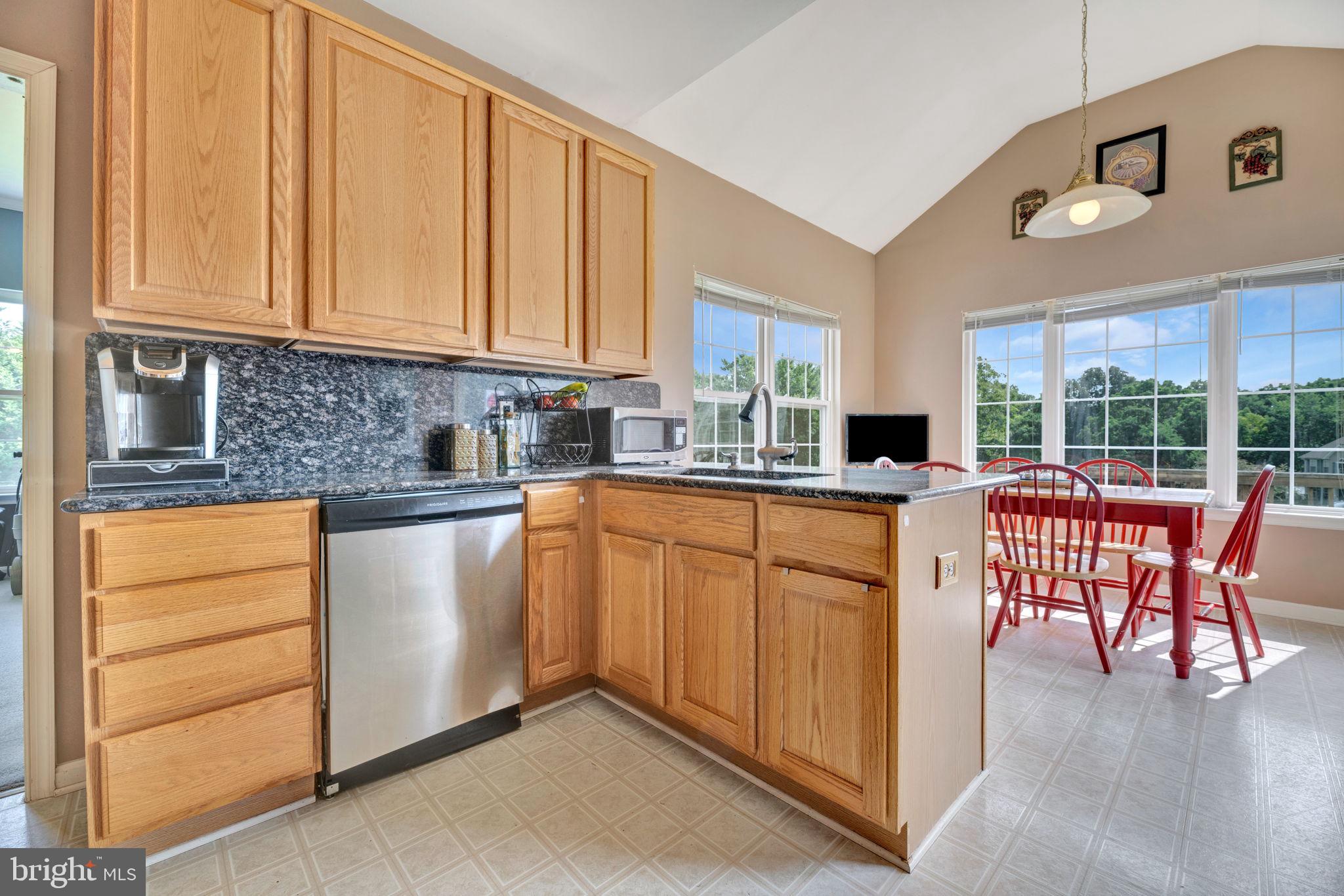 CROSS POINT - Residential