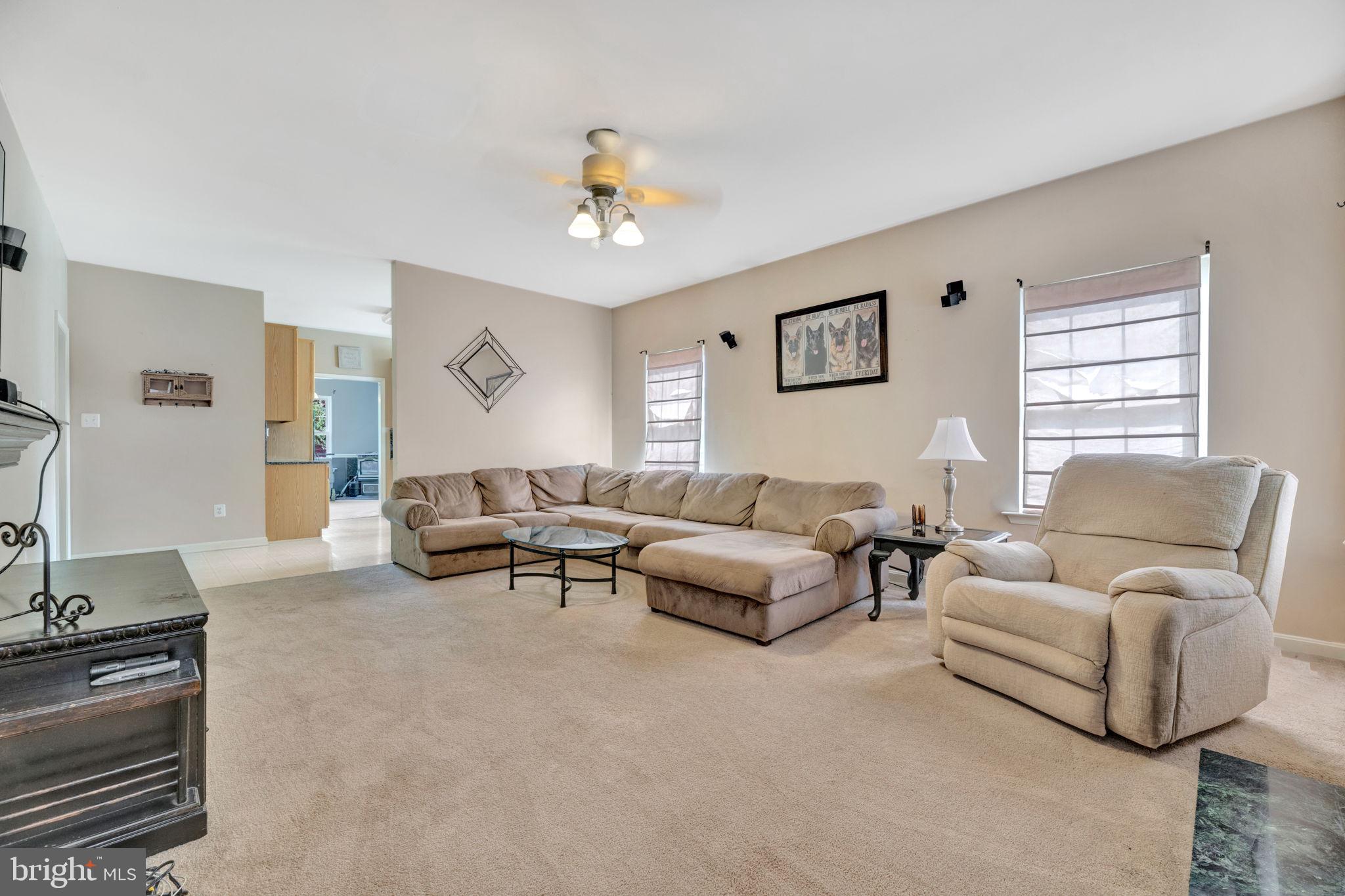 CROSS POINT - Residential