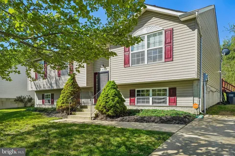 MLS: MDCH2053854