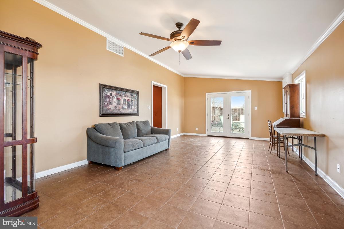 STERLING - Residential