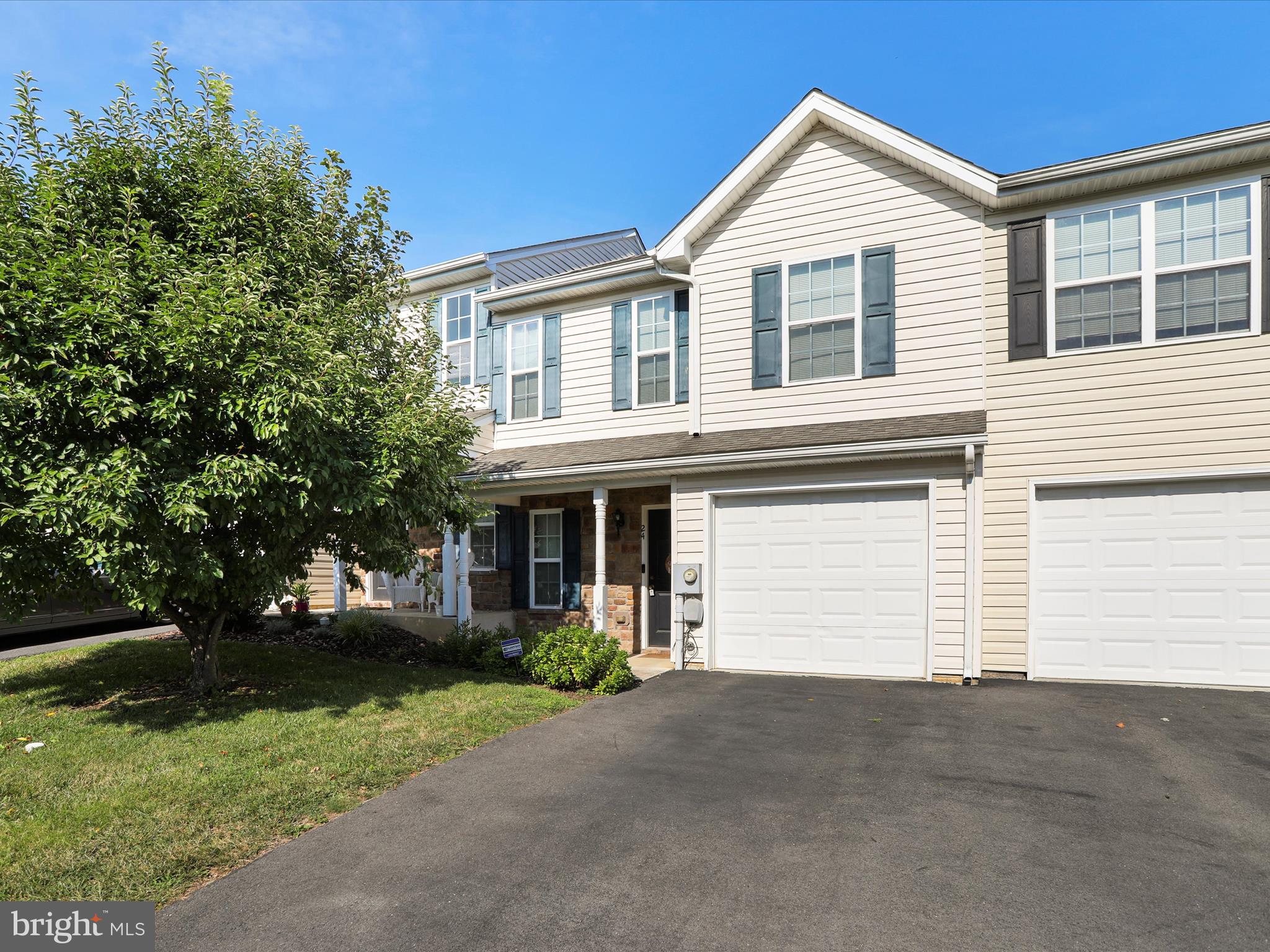 BRIAR RUN - Residential