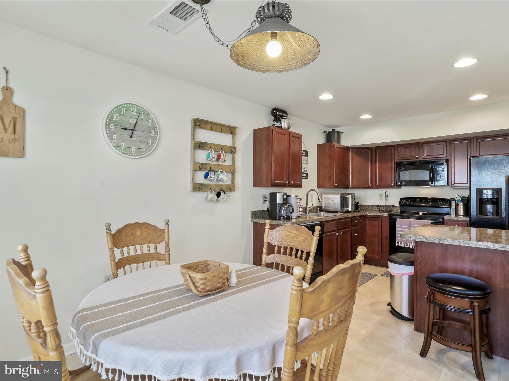 BRIAR RUN - Residential