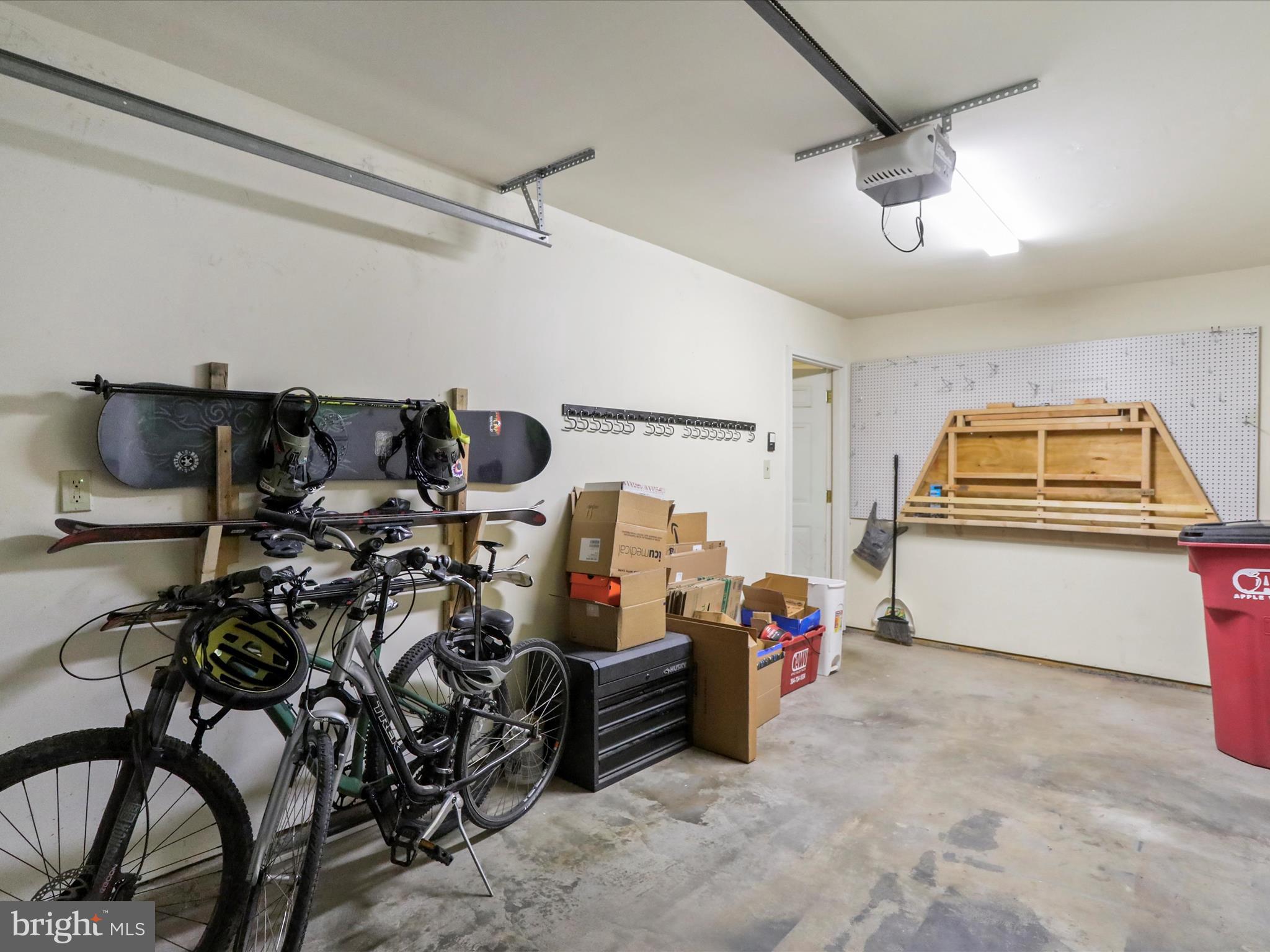 BRIAR RUN - Residential