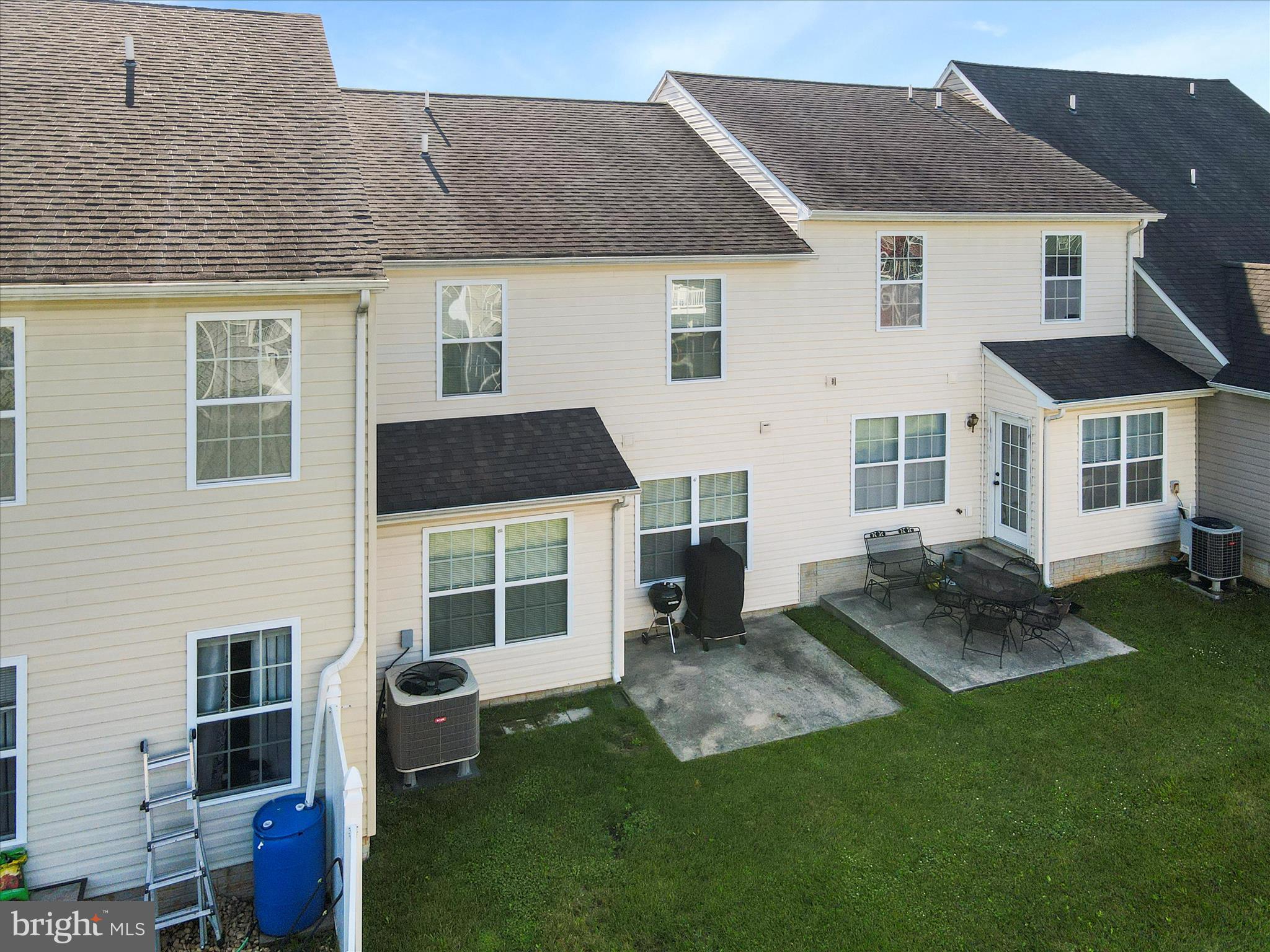 BRIAR RUN - Residential