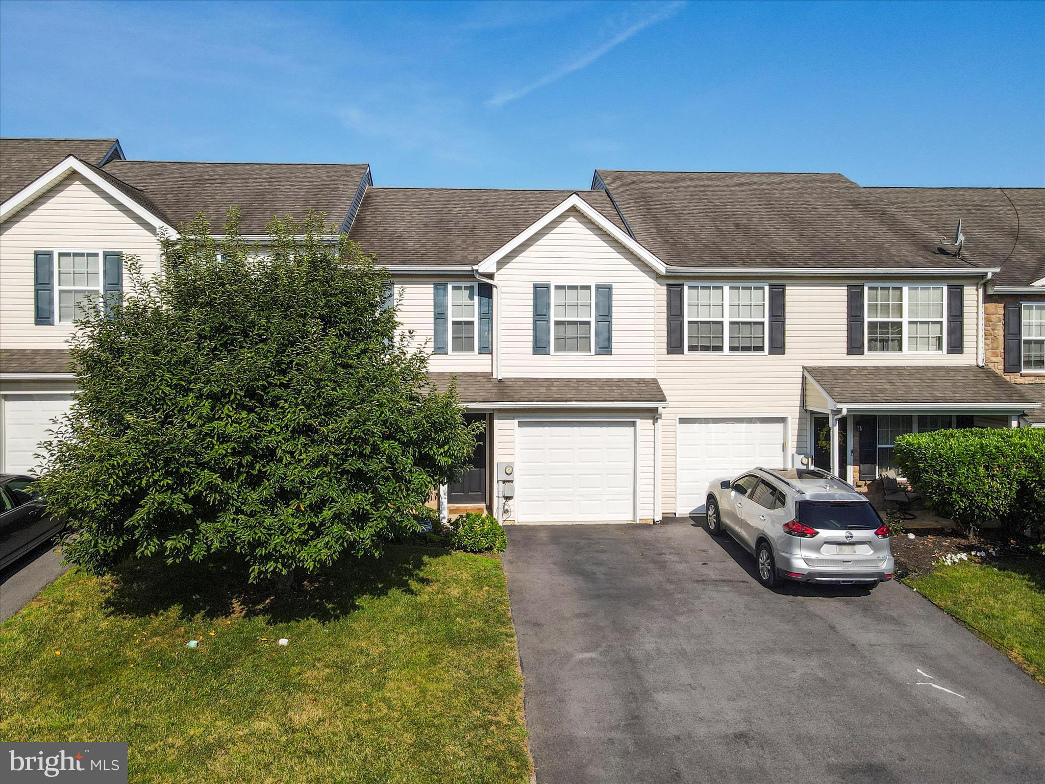 BRIAR RUN - Residential