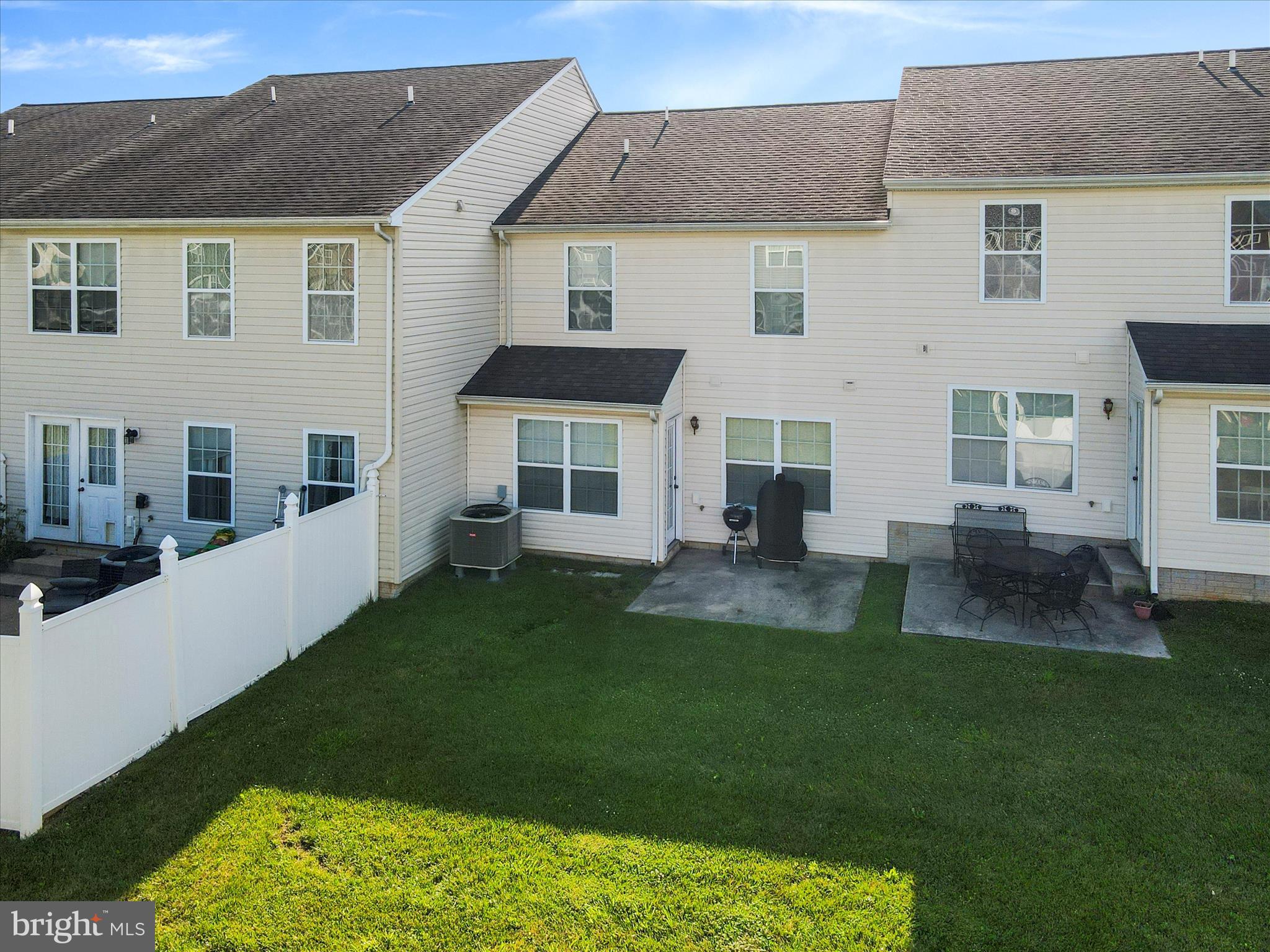 BRIAR RUN - Residential