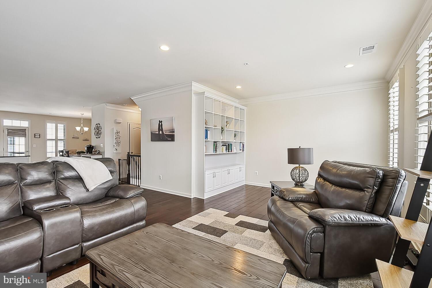 LOUDOUN VALLEY ESTATES - Residential Lease