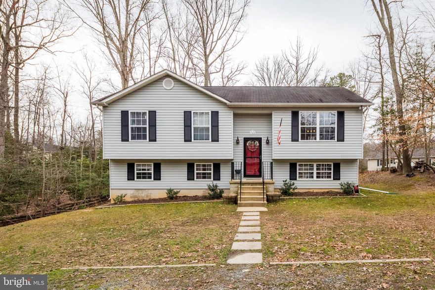 Very nice split foyer features large family room, updated kitchen with room for a table, 3 large bedrooms and bathrooms. Basement area does have an extra room for a bedroom, laundry area is also downstairs. Unfinished portion of basement can be finished to your liking. Does have a shed for storage and firepit for those cool evenings. Great starter home or downsizing, either way a great place to call home.