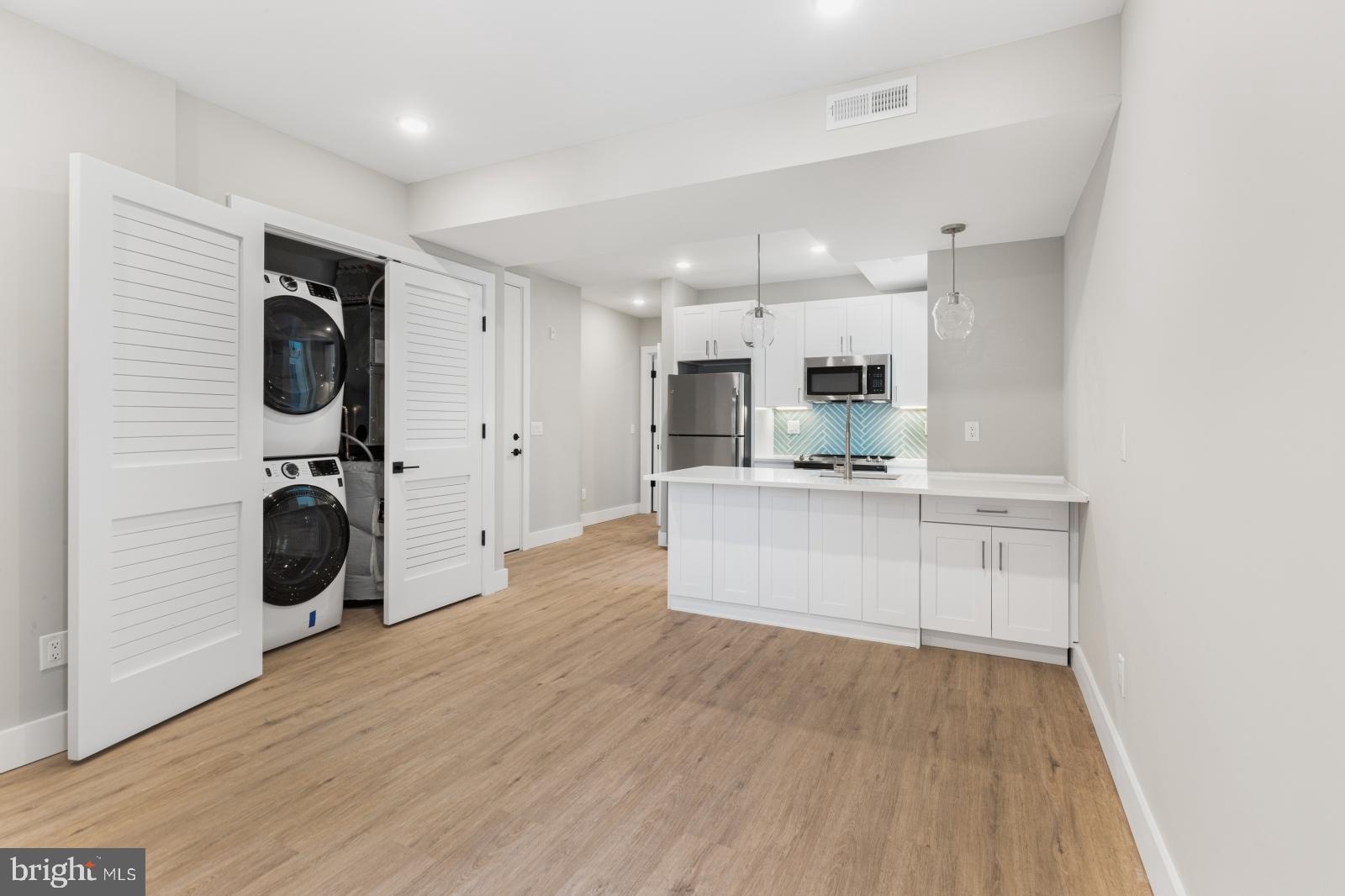 FISHTOWN - Residential Lease