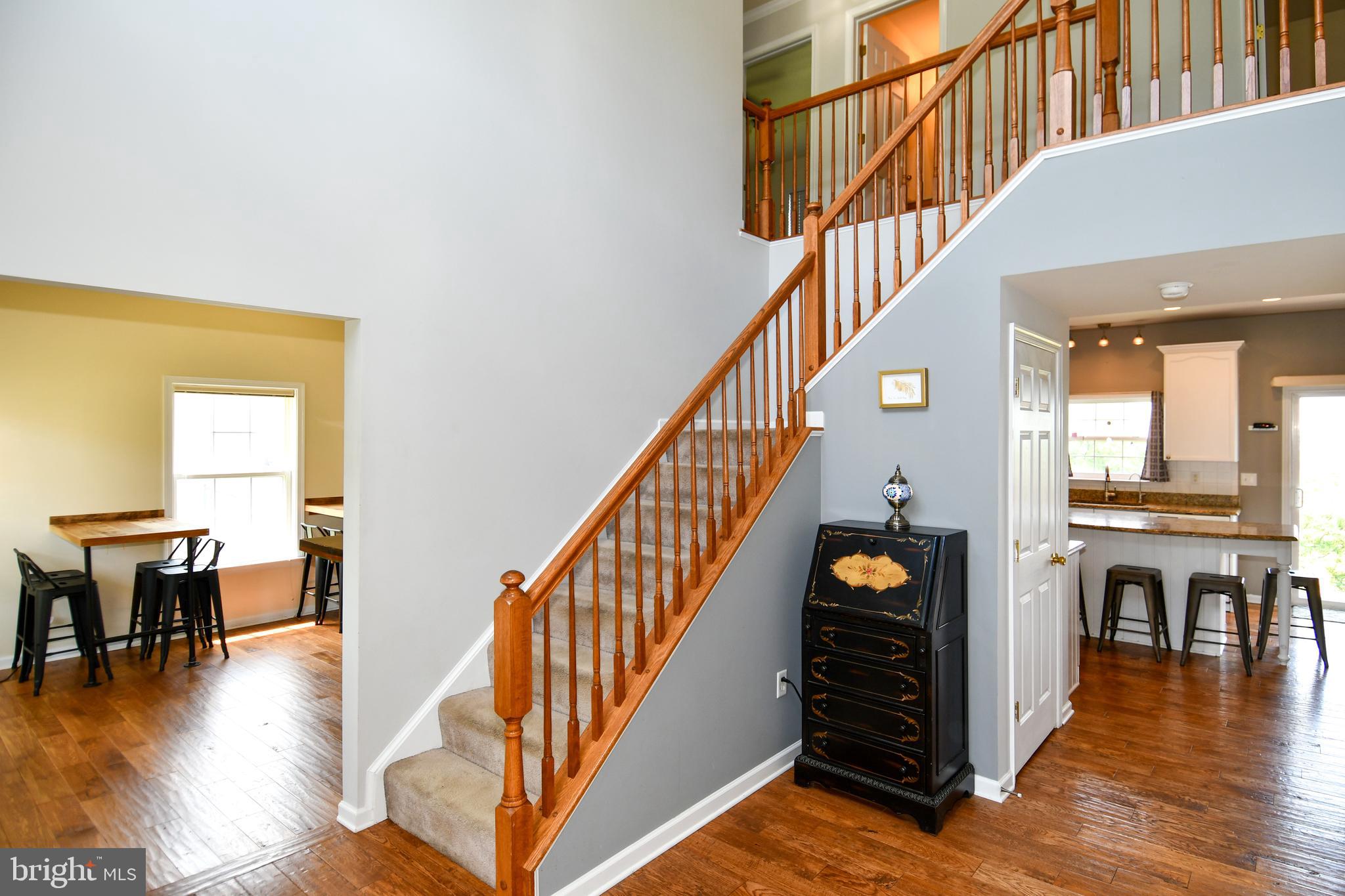 WHISPERING HILLS - Residential