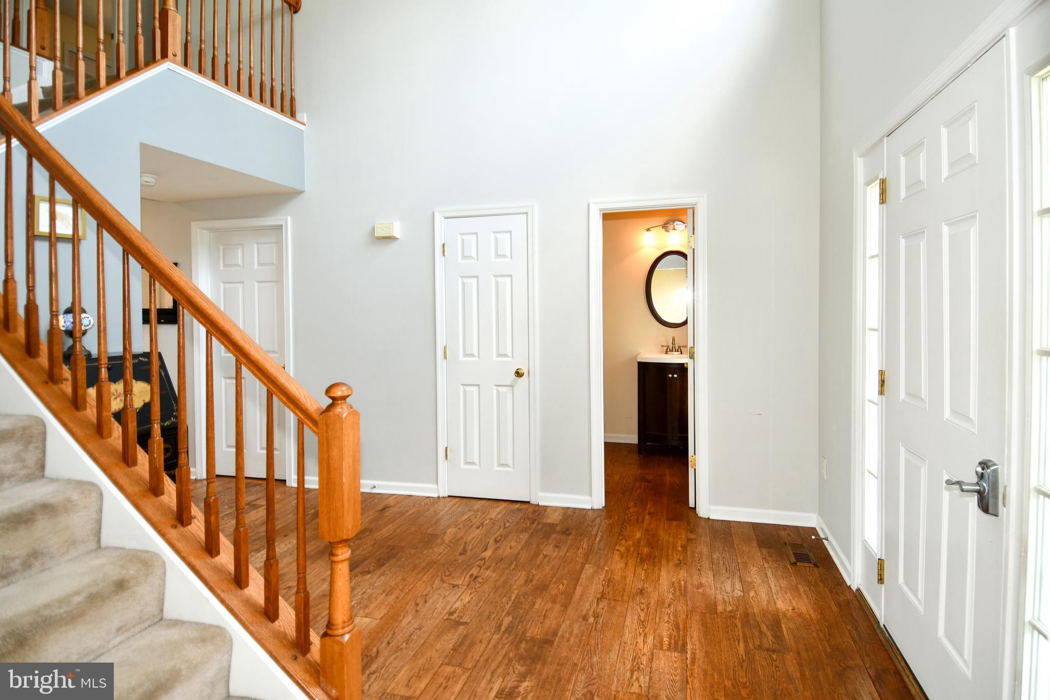 WHISPERING HILLS - Residential