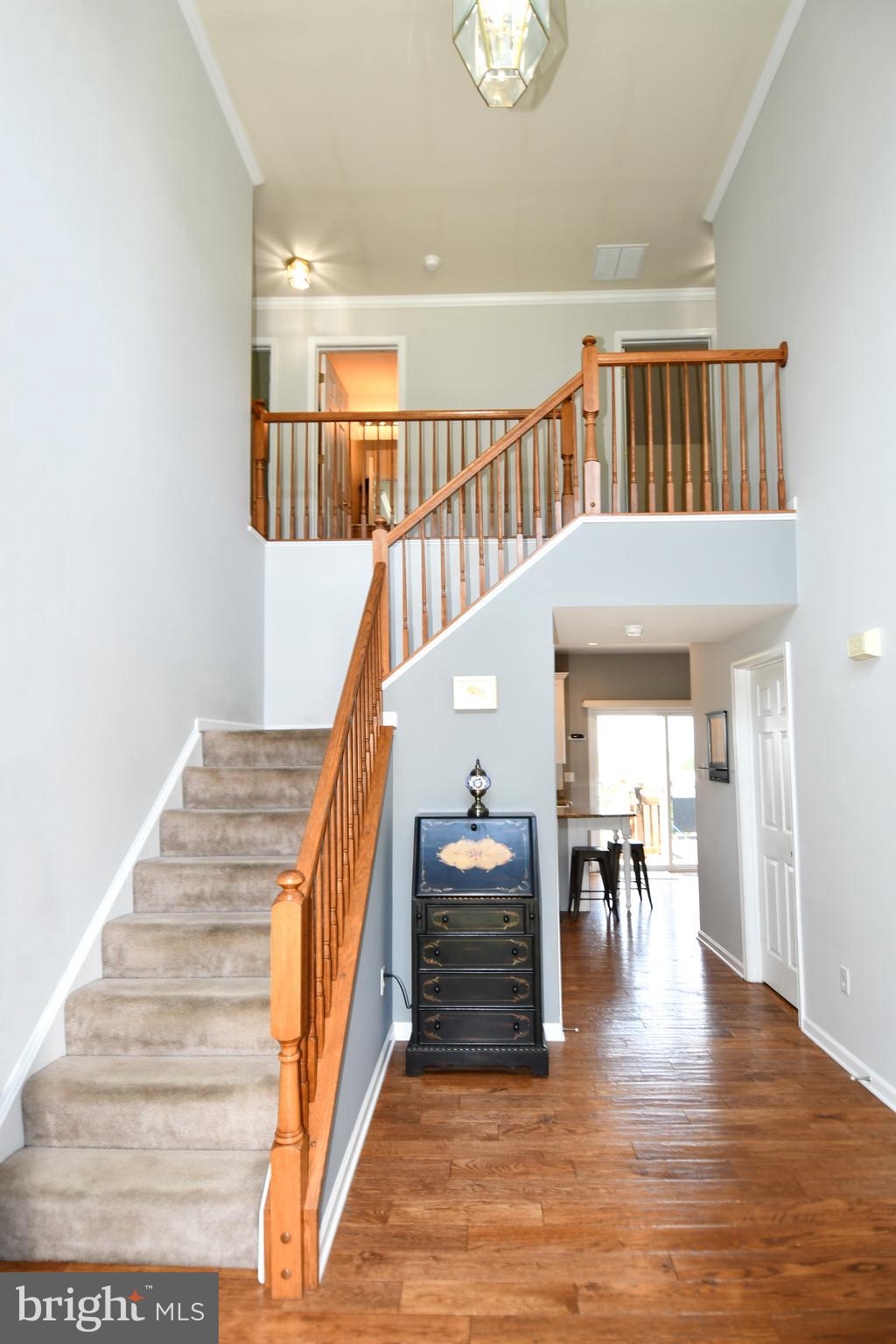 WHISPERING HILLS - Residential