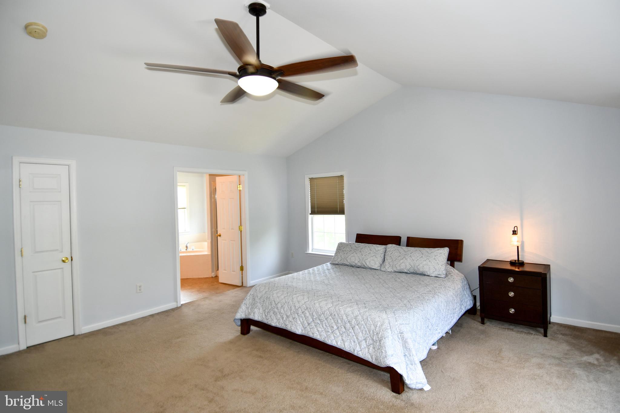 WHISPERING HILLS - Residential