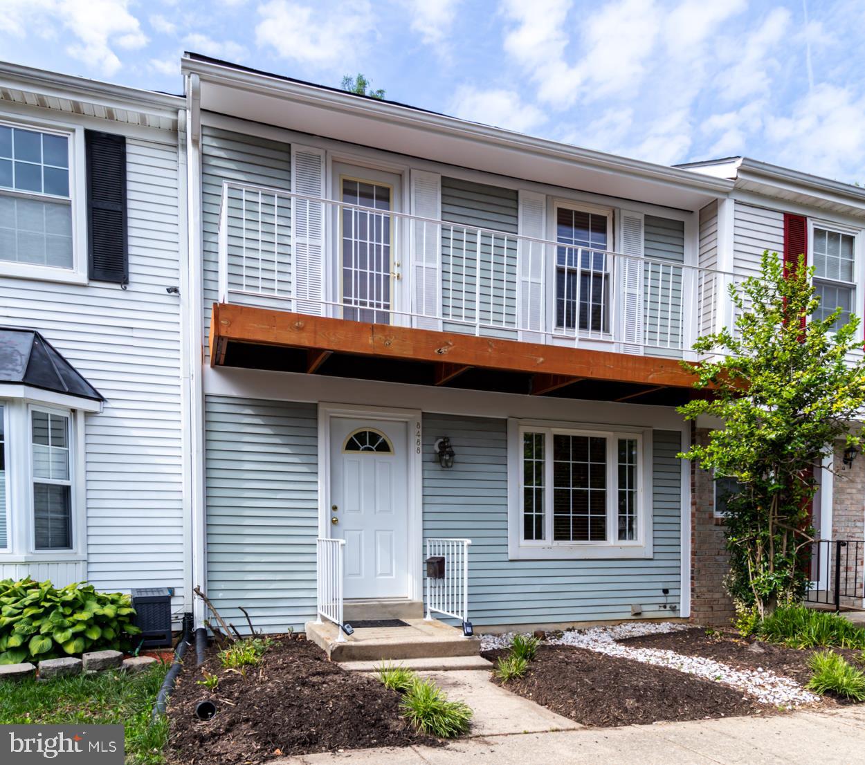 SNOWDEN OAKS - Residential