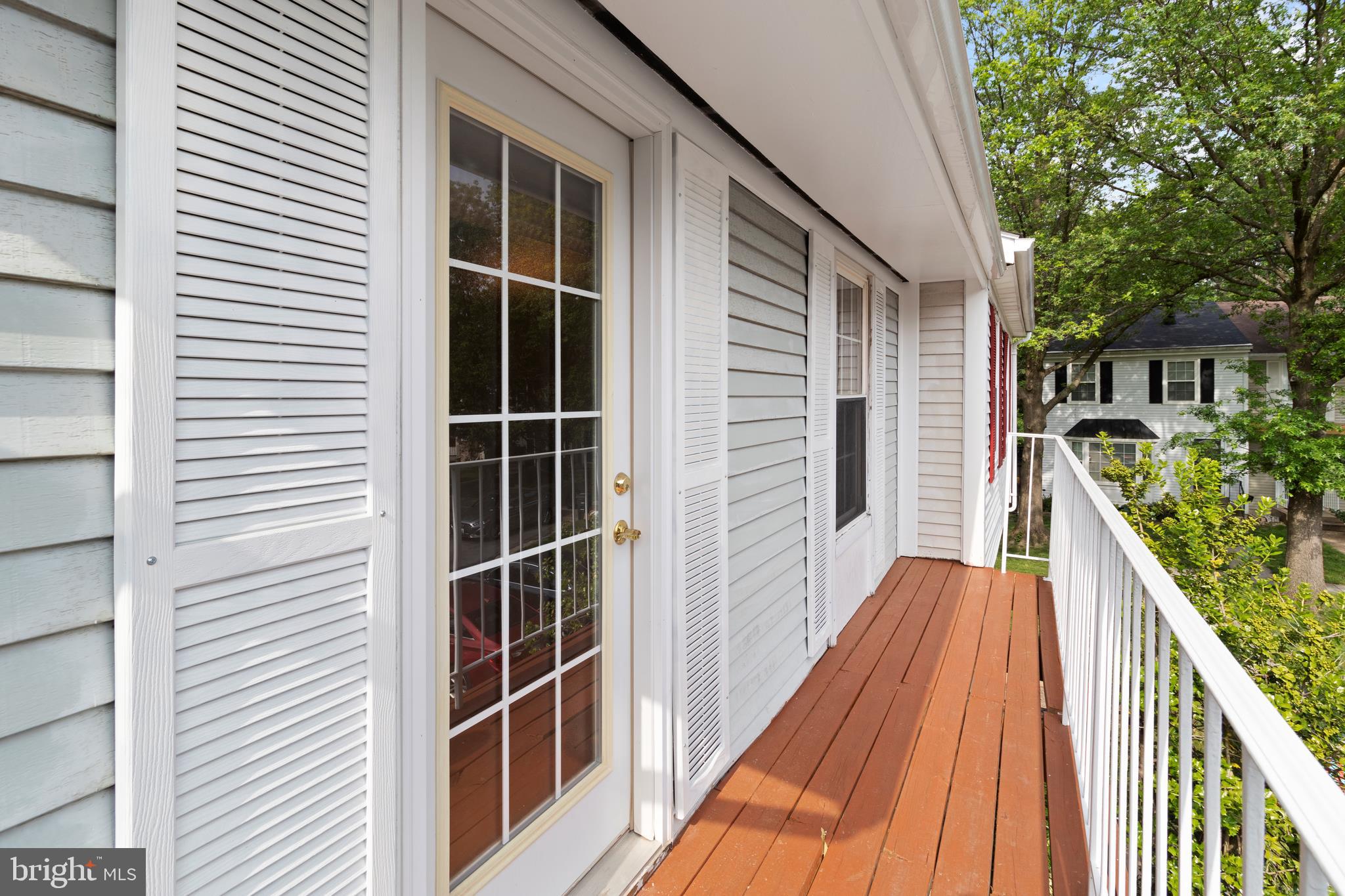 SNOWDEN OAKS - Residential