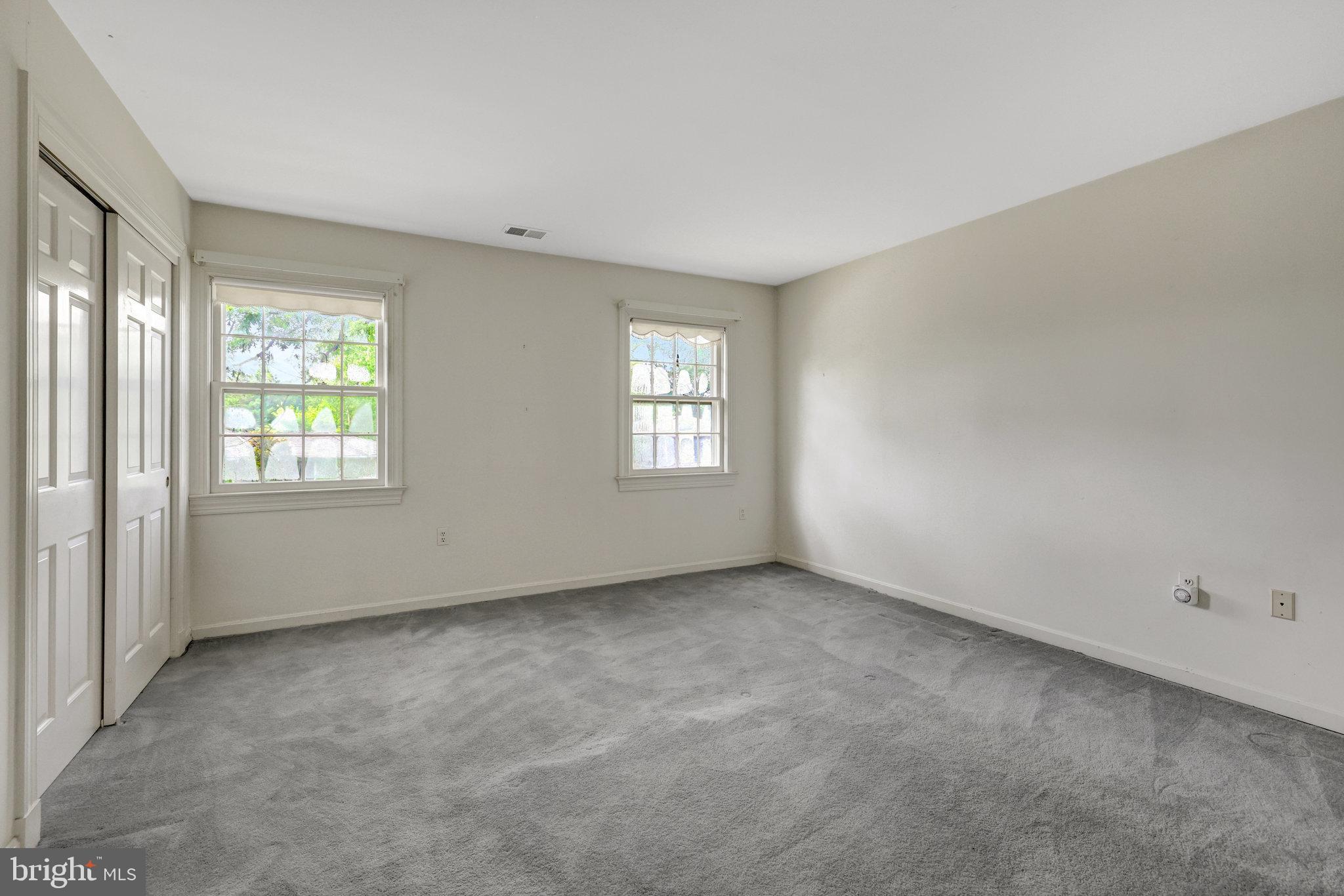 CHAIN BRIDGE WOODS - Residential