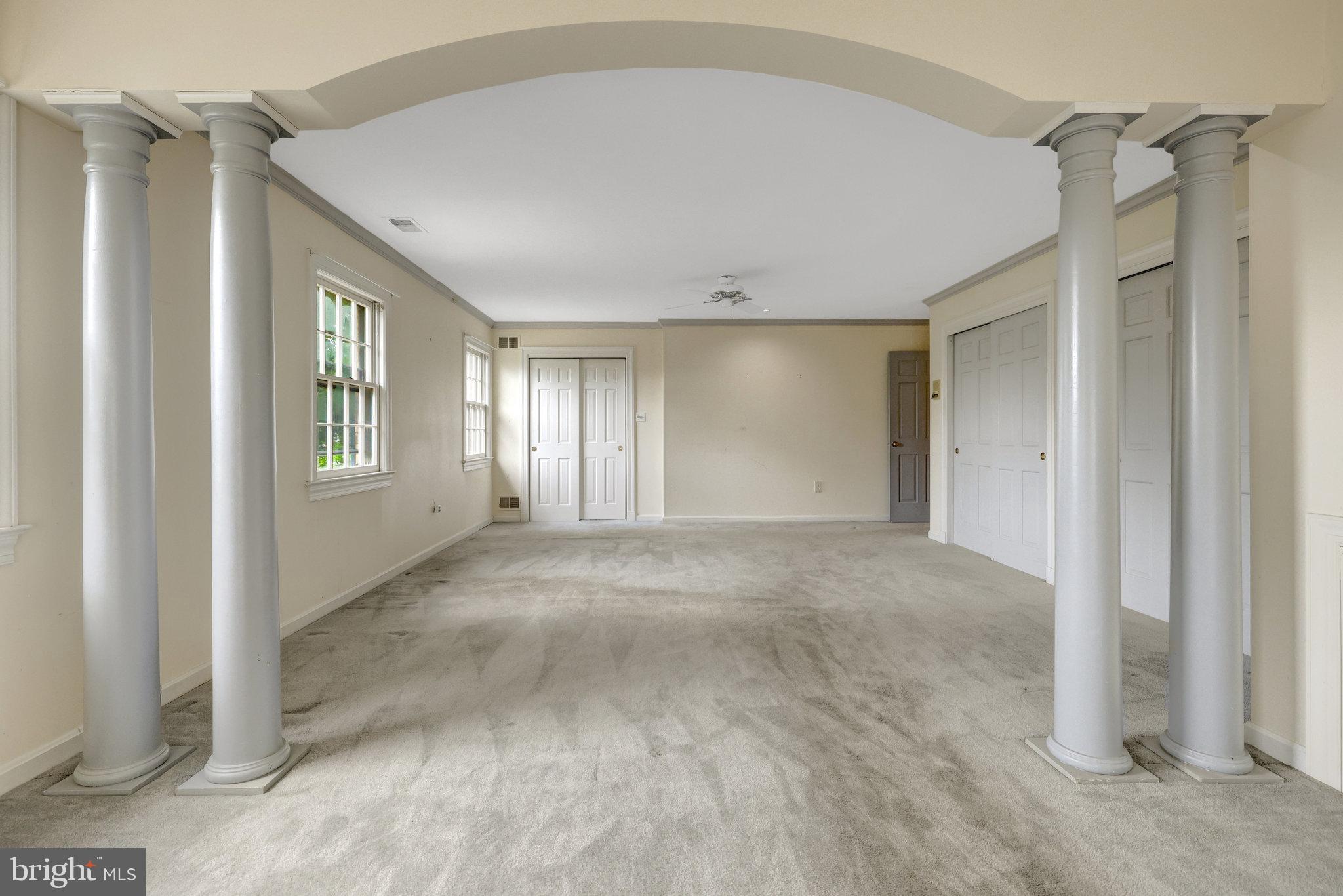 CHAIN BRIDGE WOODS - Residential