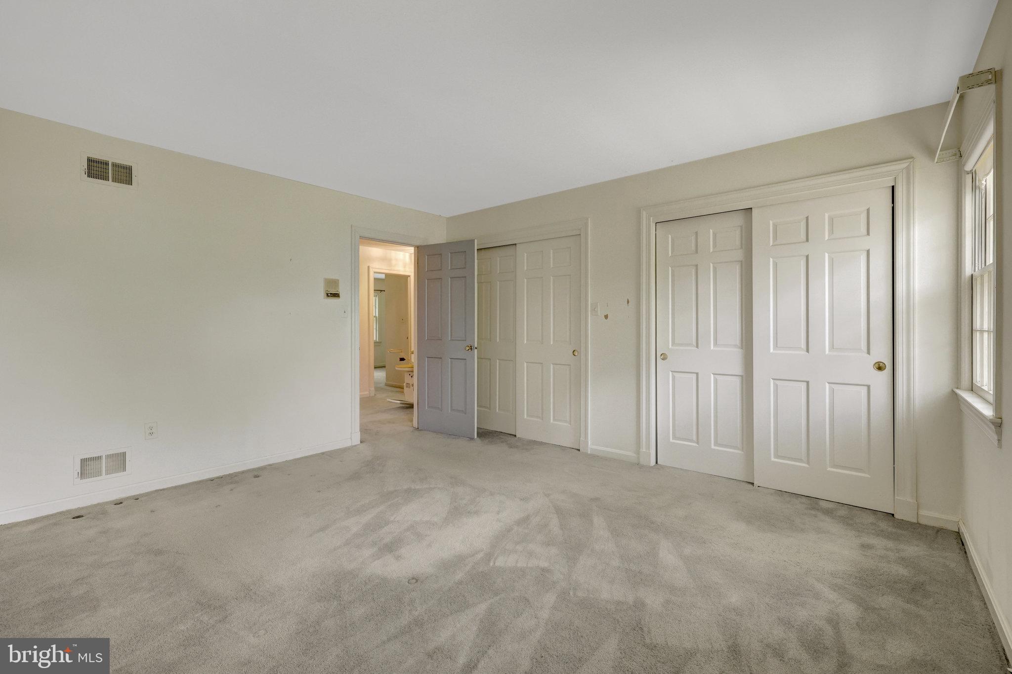 CHAIN BRIDGE WOODS - Residential