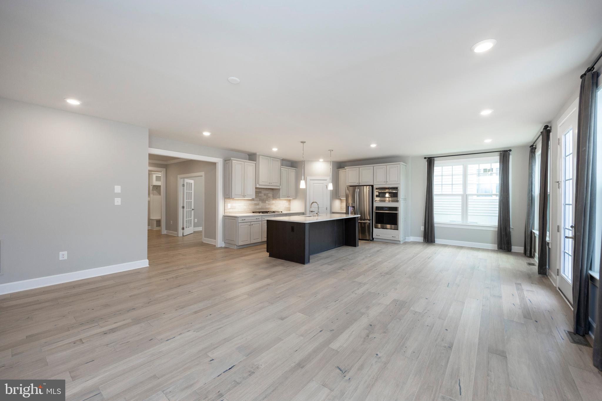 GREYSTONE - Residential