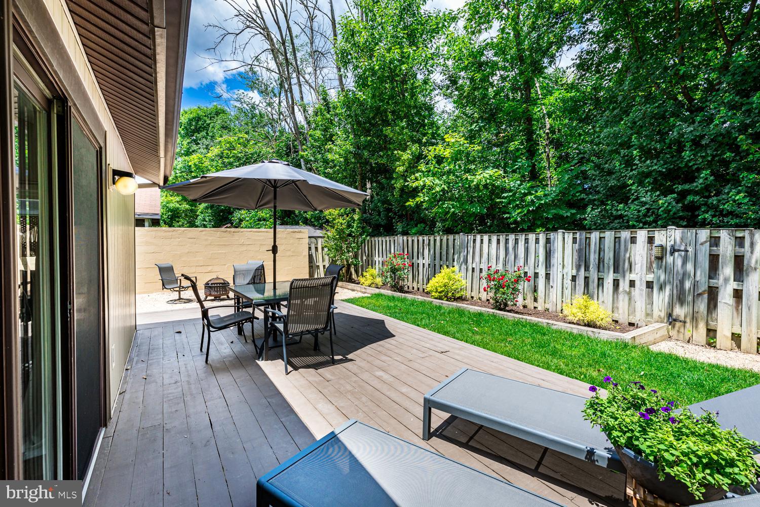 VILLAGE OF LONG REACH - Residential