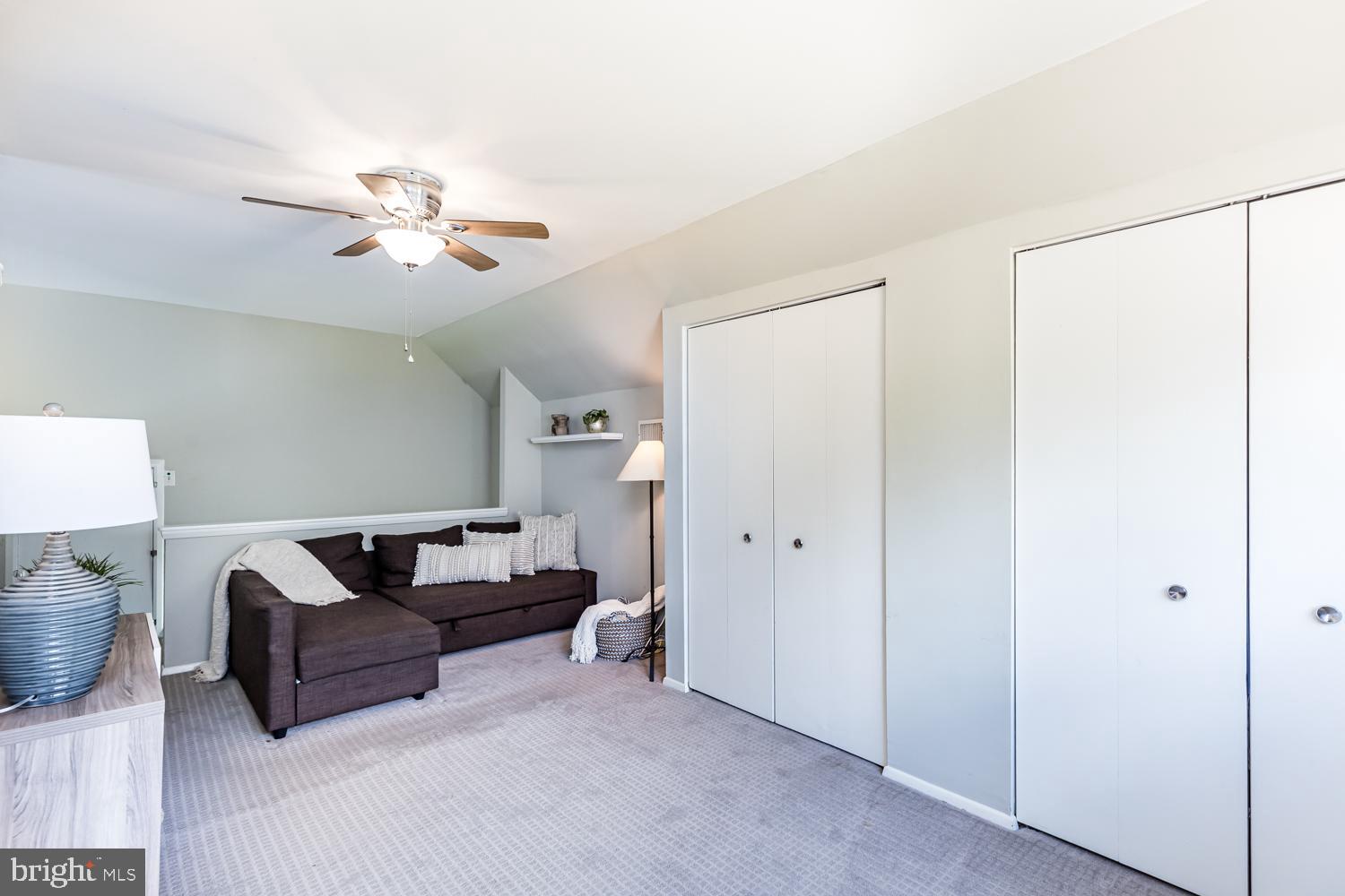 VILLAGE OF LONG REACH - Residential