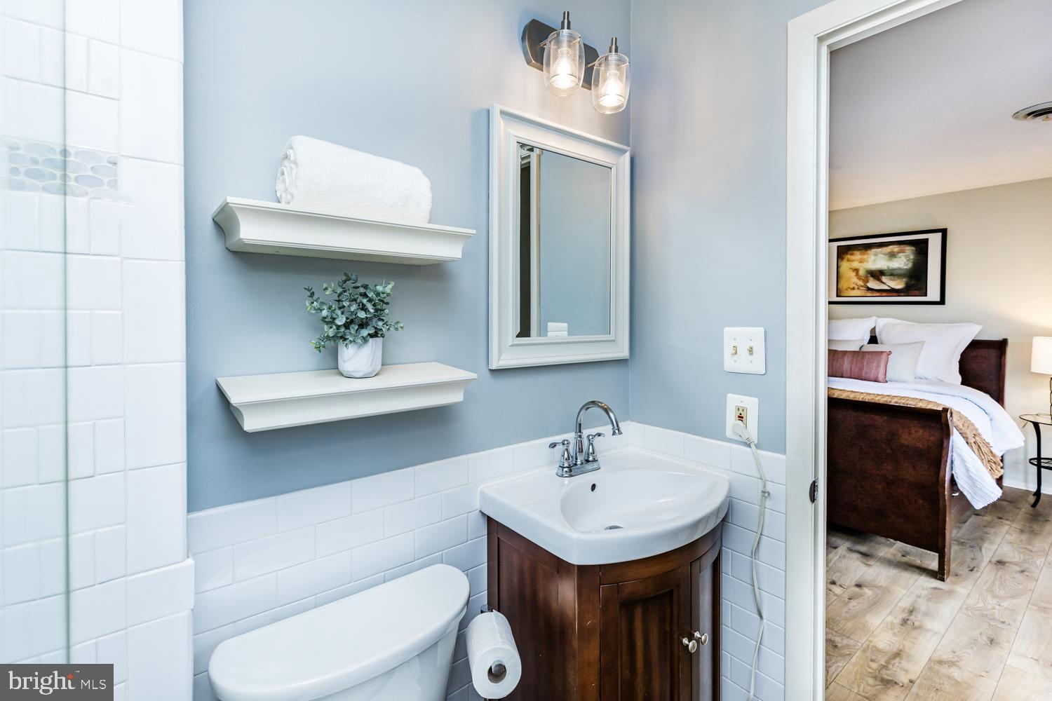 VILLAGE OF LONG REACH - Residential