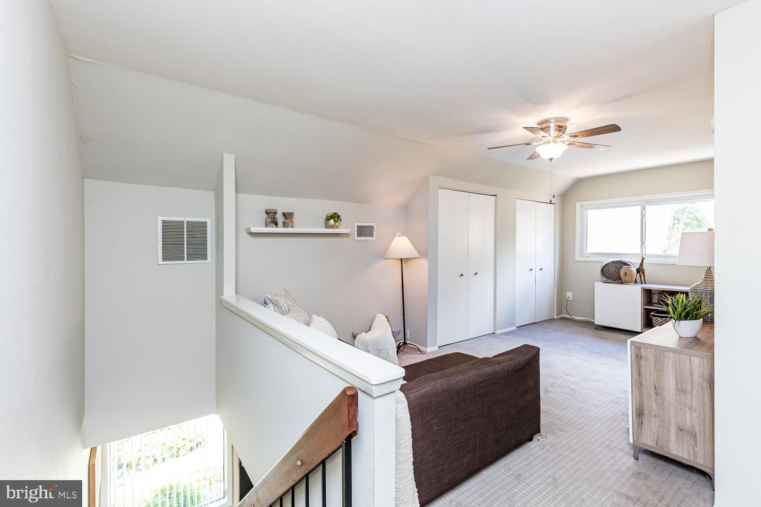 VILLAGE OF LONG REACH - Residential