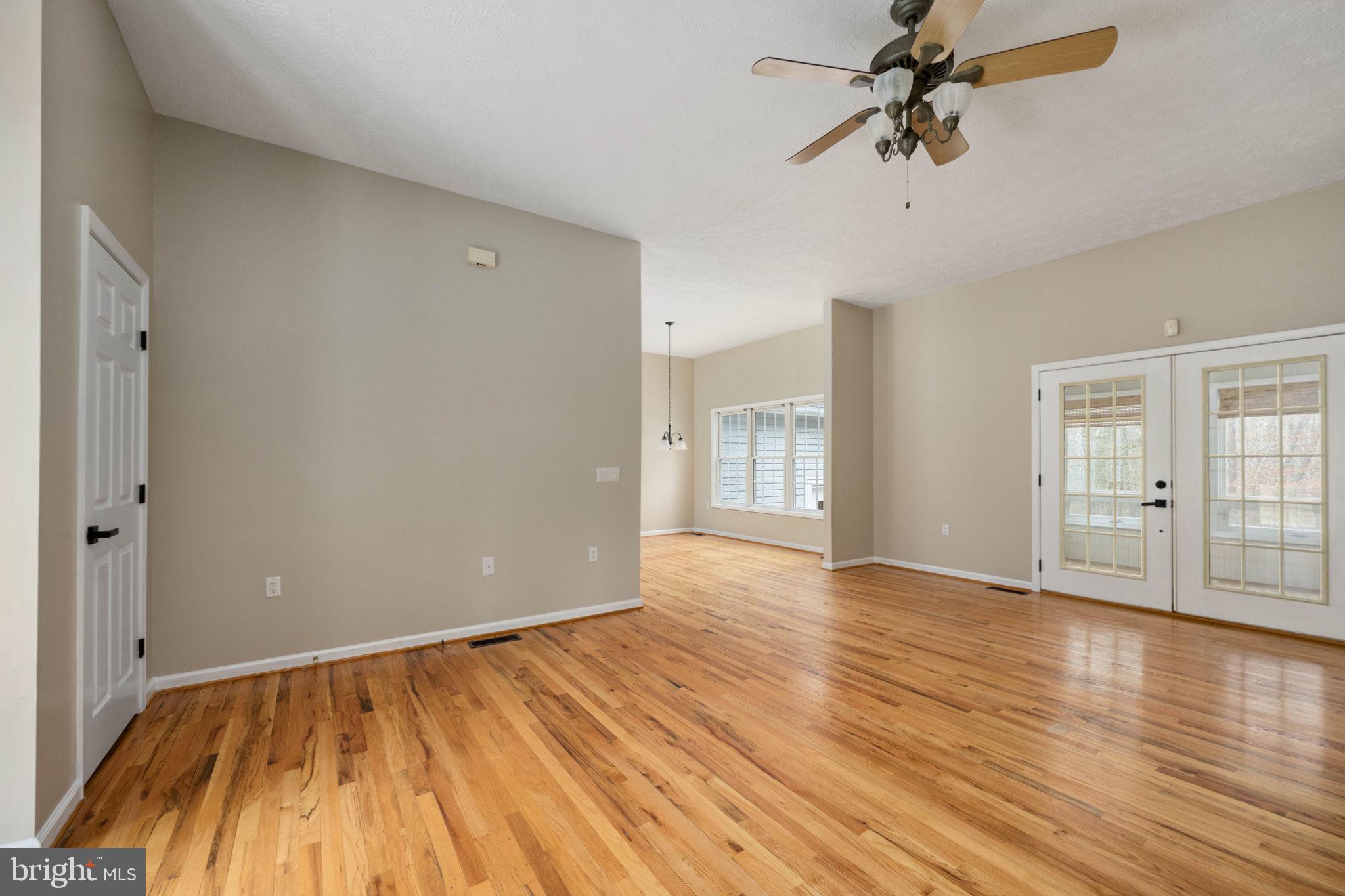 NEWMAN SPEEDWAY - Residential