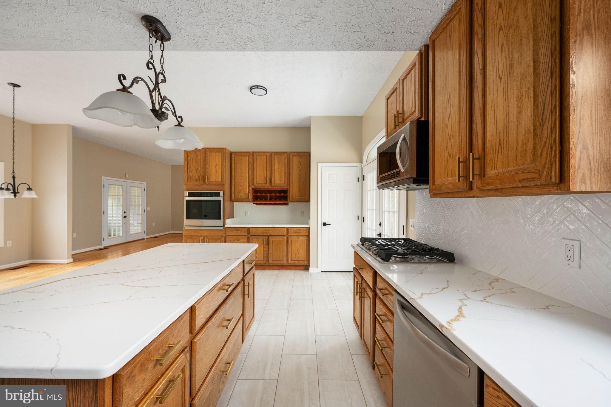 NEWMAN SPEEDWAY - Residential